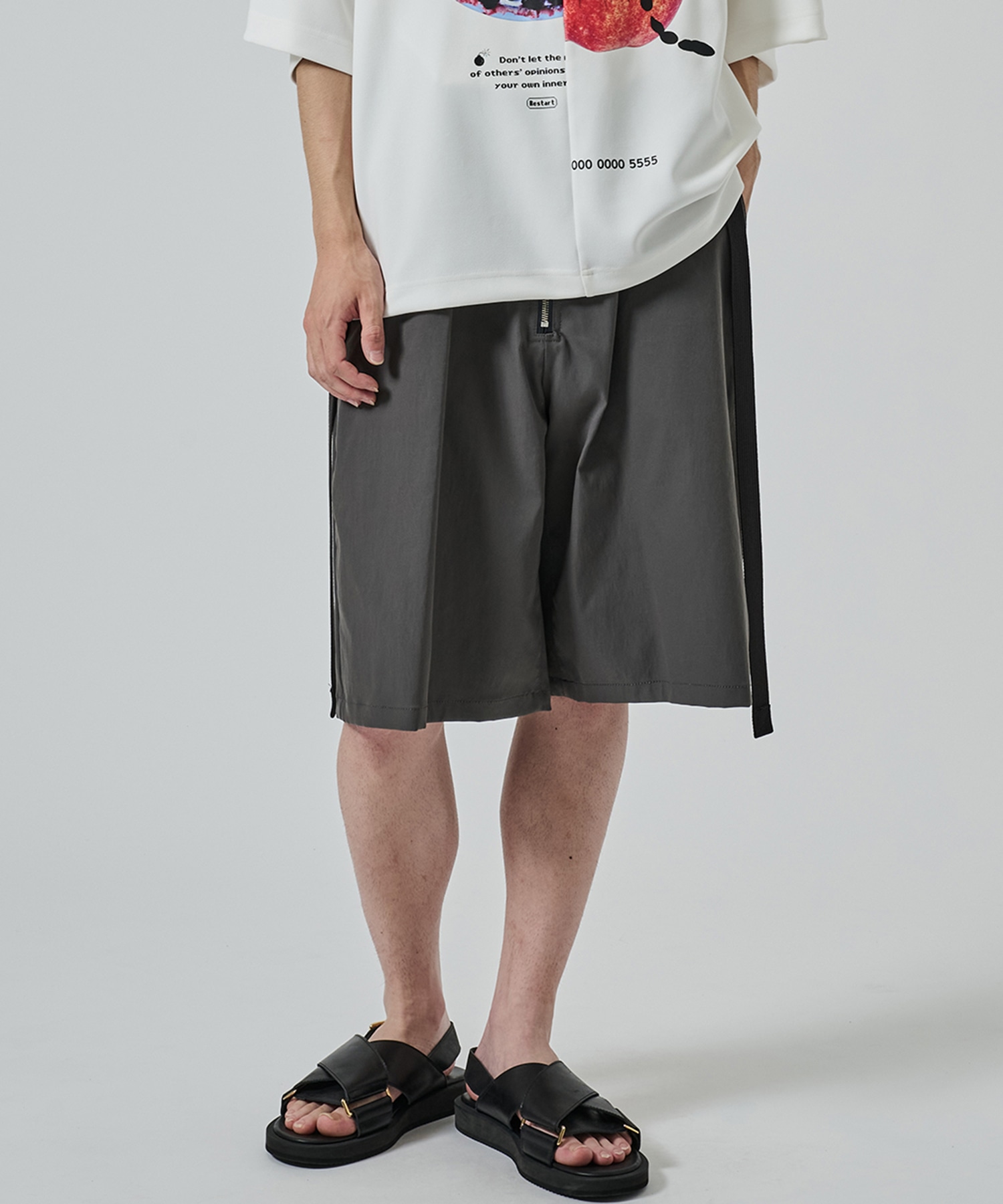 CORD SHORTS