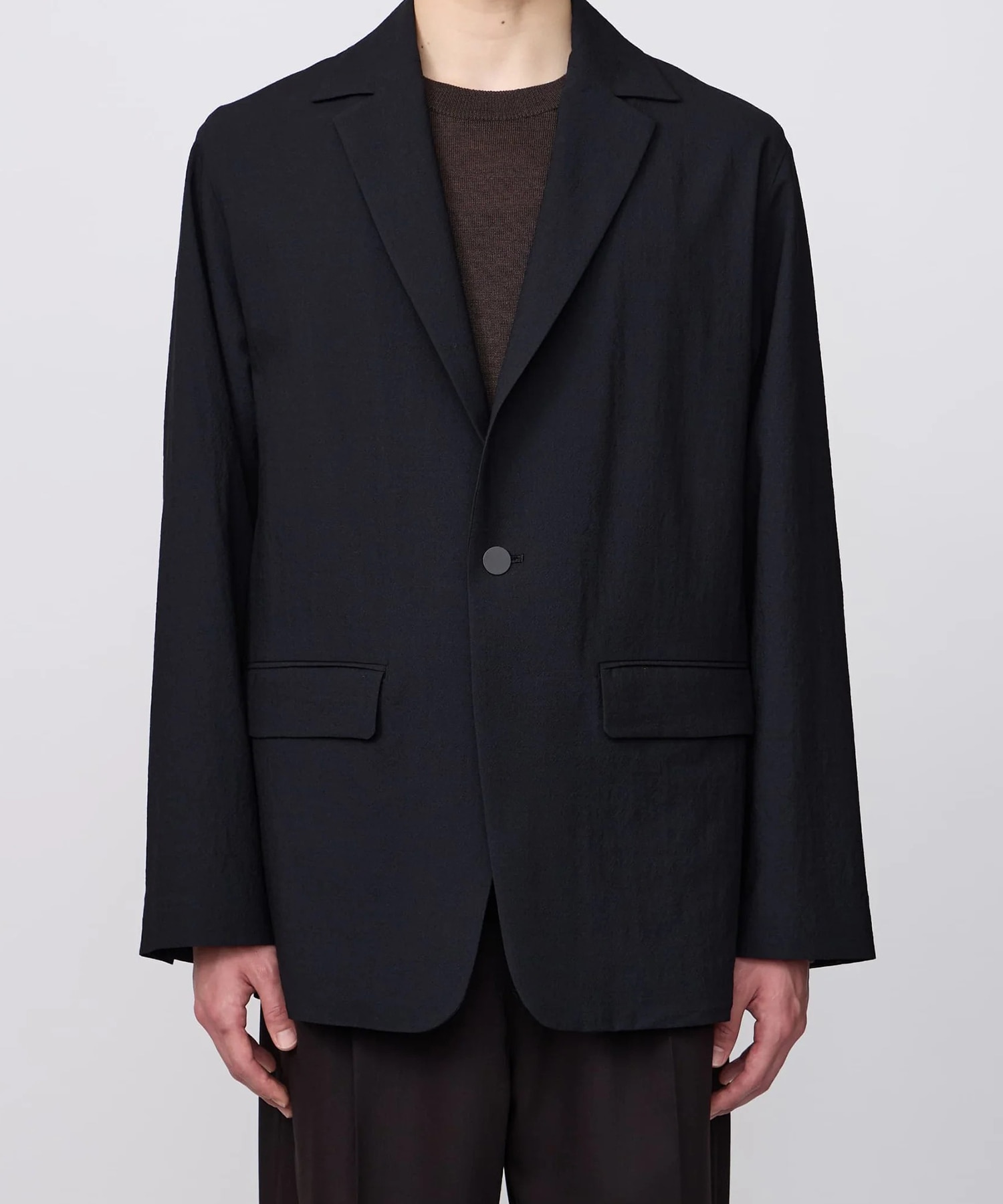 RELAXED SHOULDER JACKET