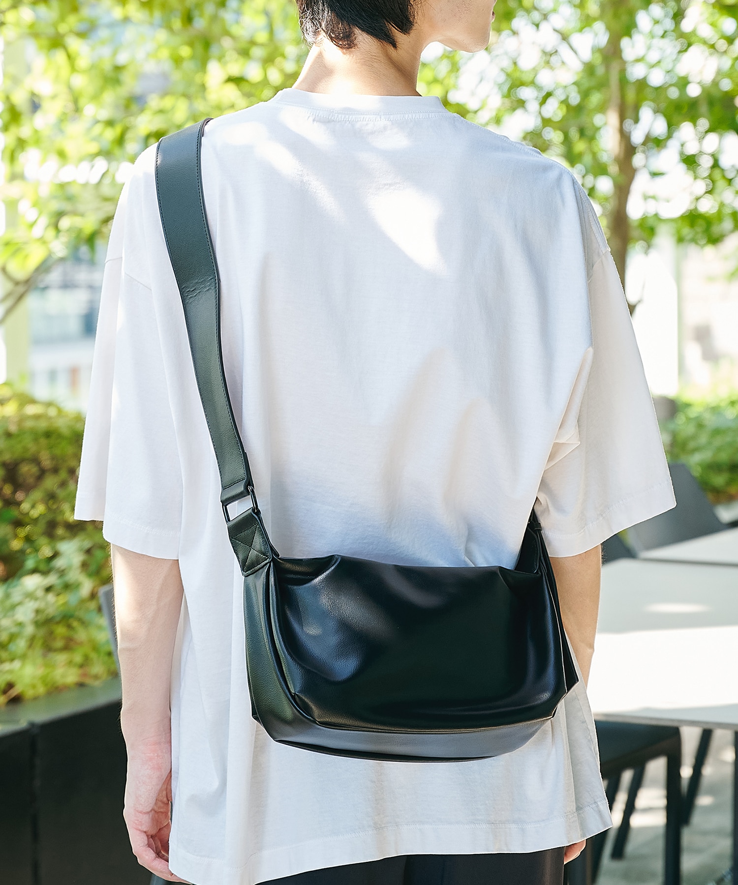 HARF MOON SHOULDER BAG - Medium