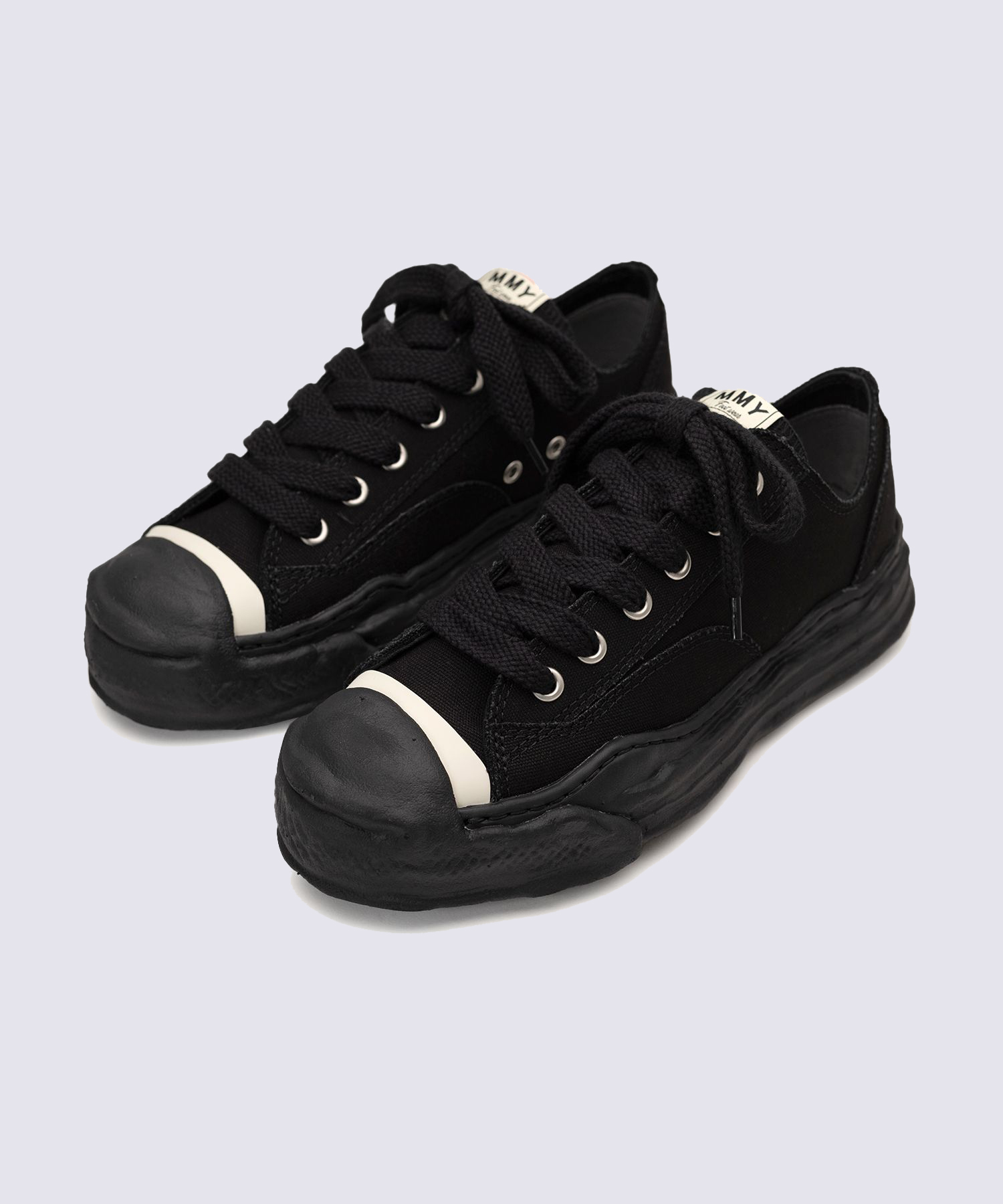 HANK OG Sole Canvas Low-top Sneaker
