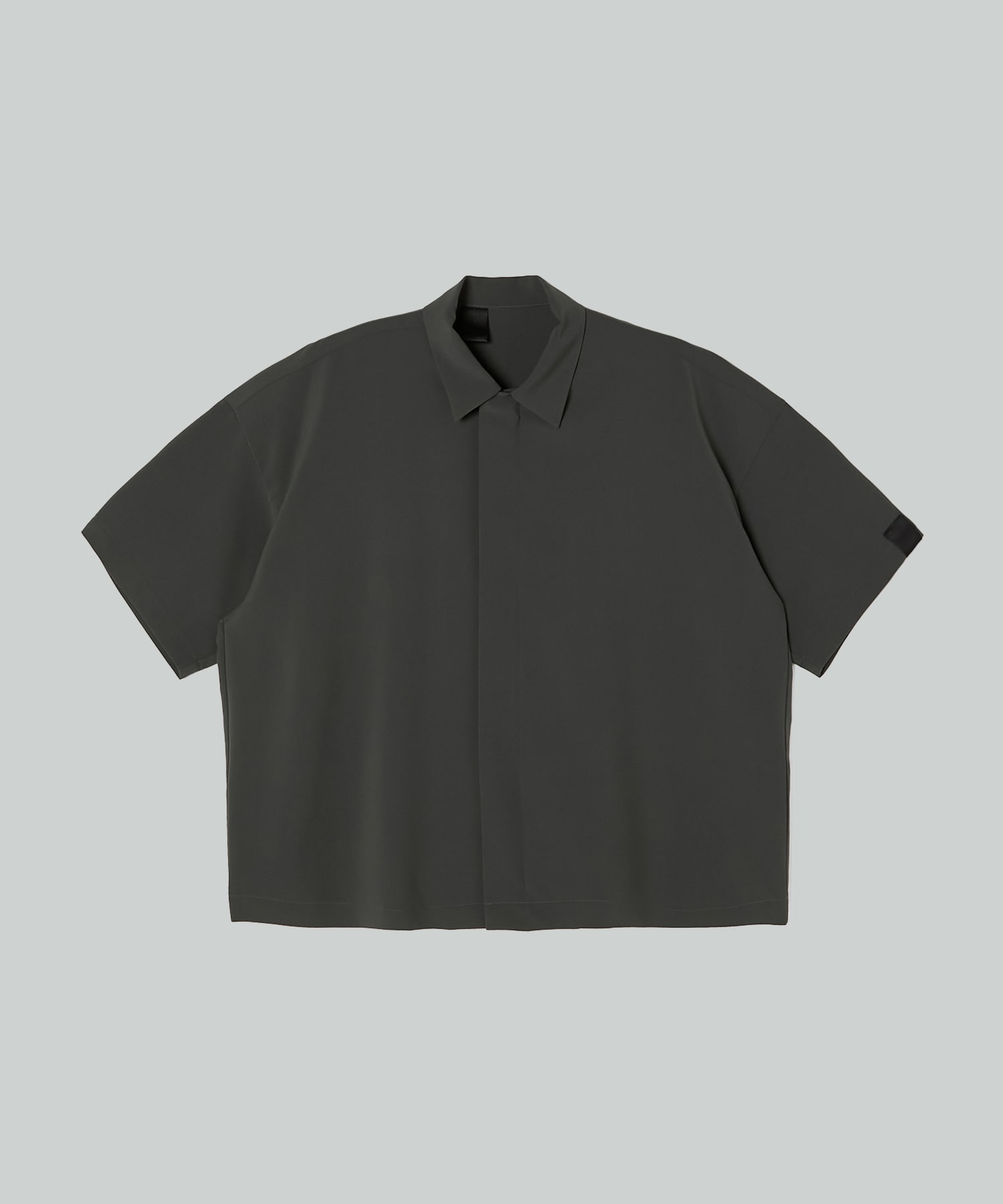 2251-SH58-003 ZIP UP HALF SLEEVE SHIRT