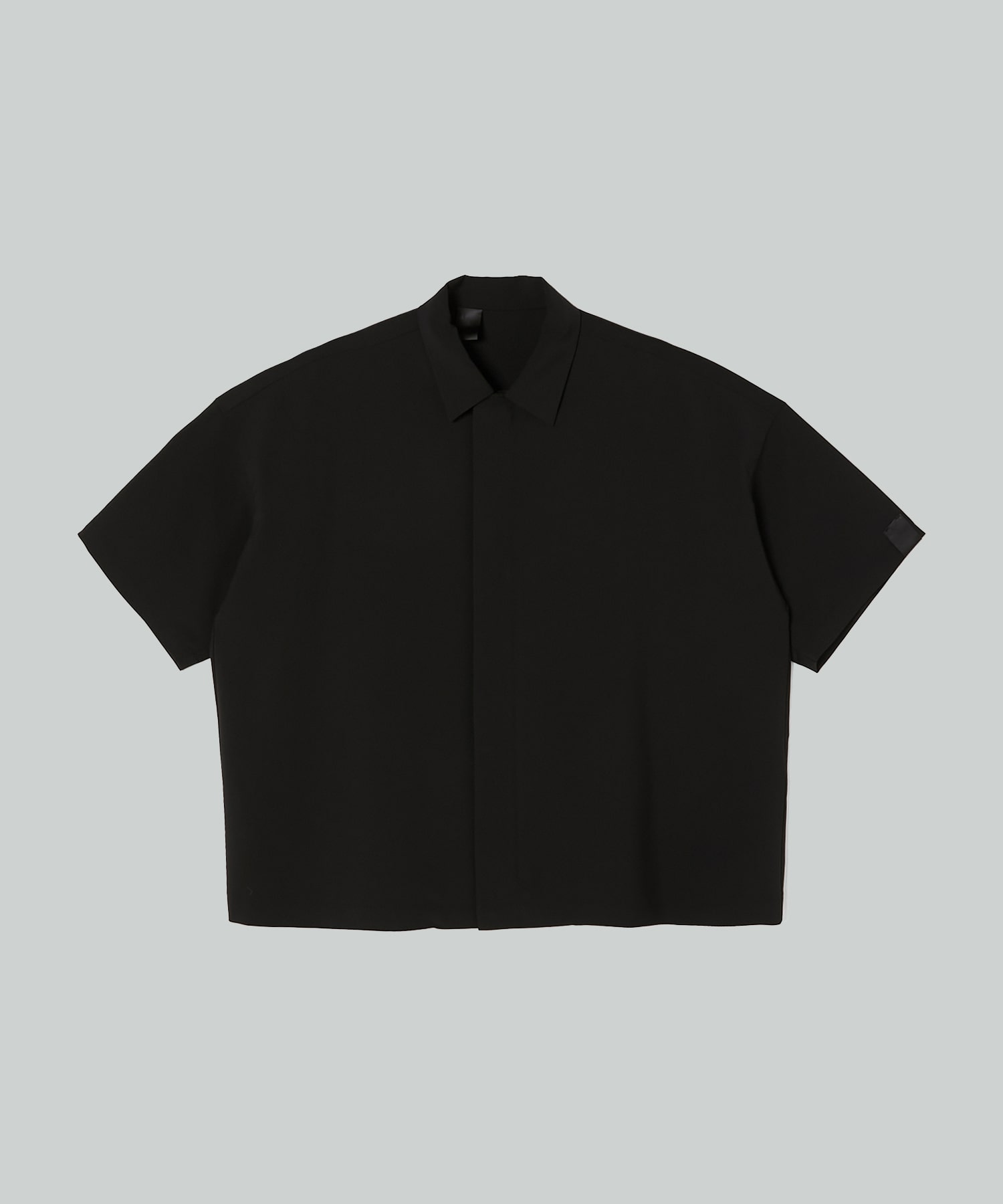 2251-SH58-003 ZIP UP HALF SLEEVE SHIRT