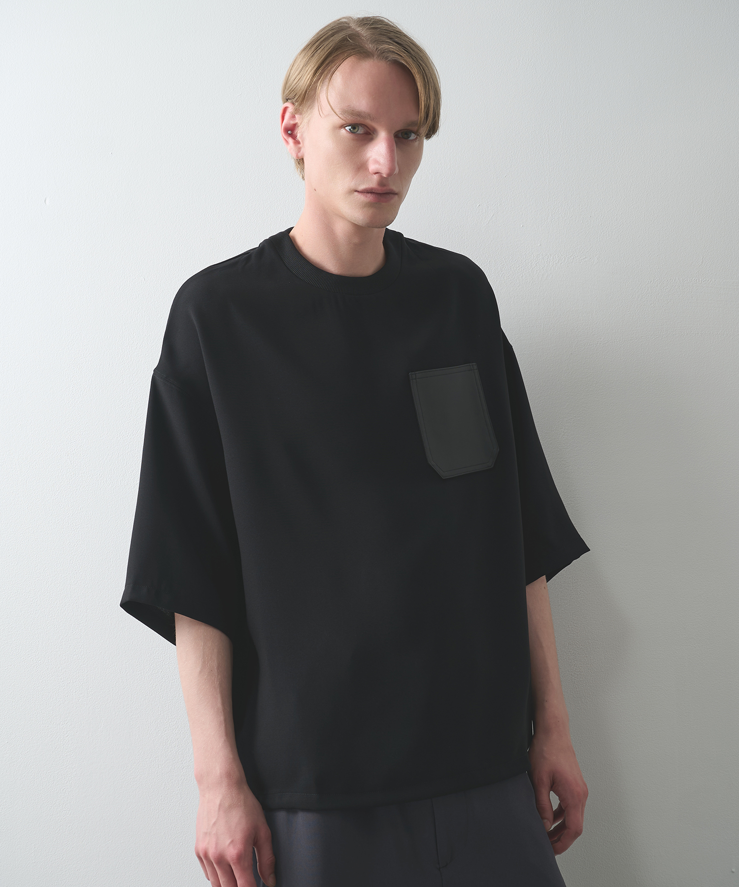 SUMMER ESSENTIAL DRAWCORD TEE