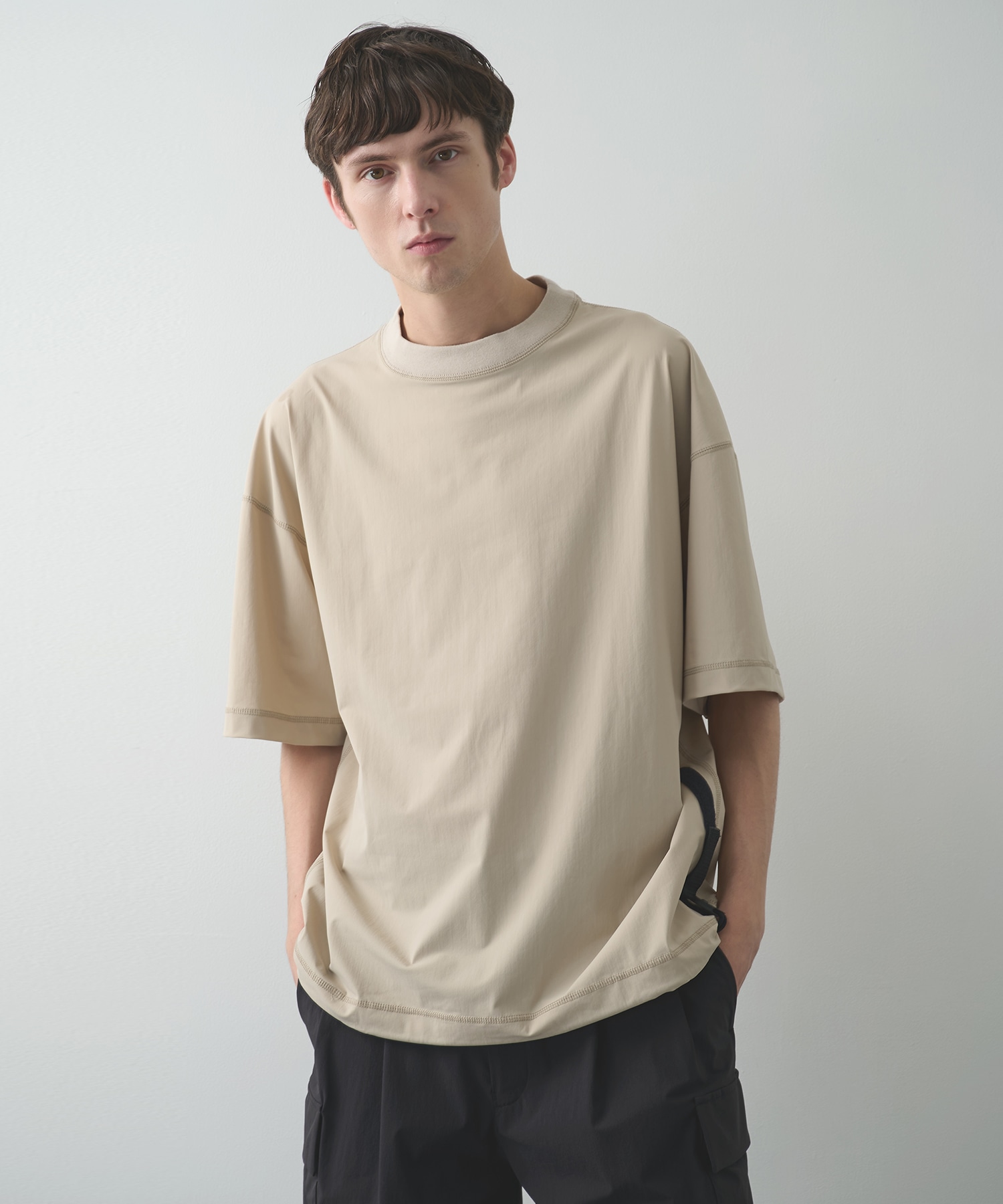 9251-CS52-012 TEE