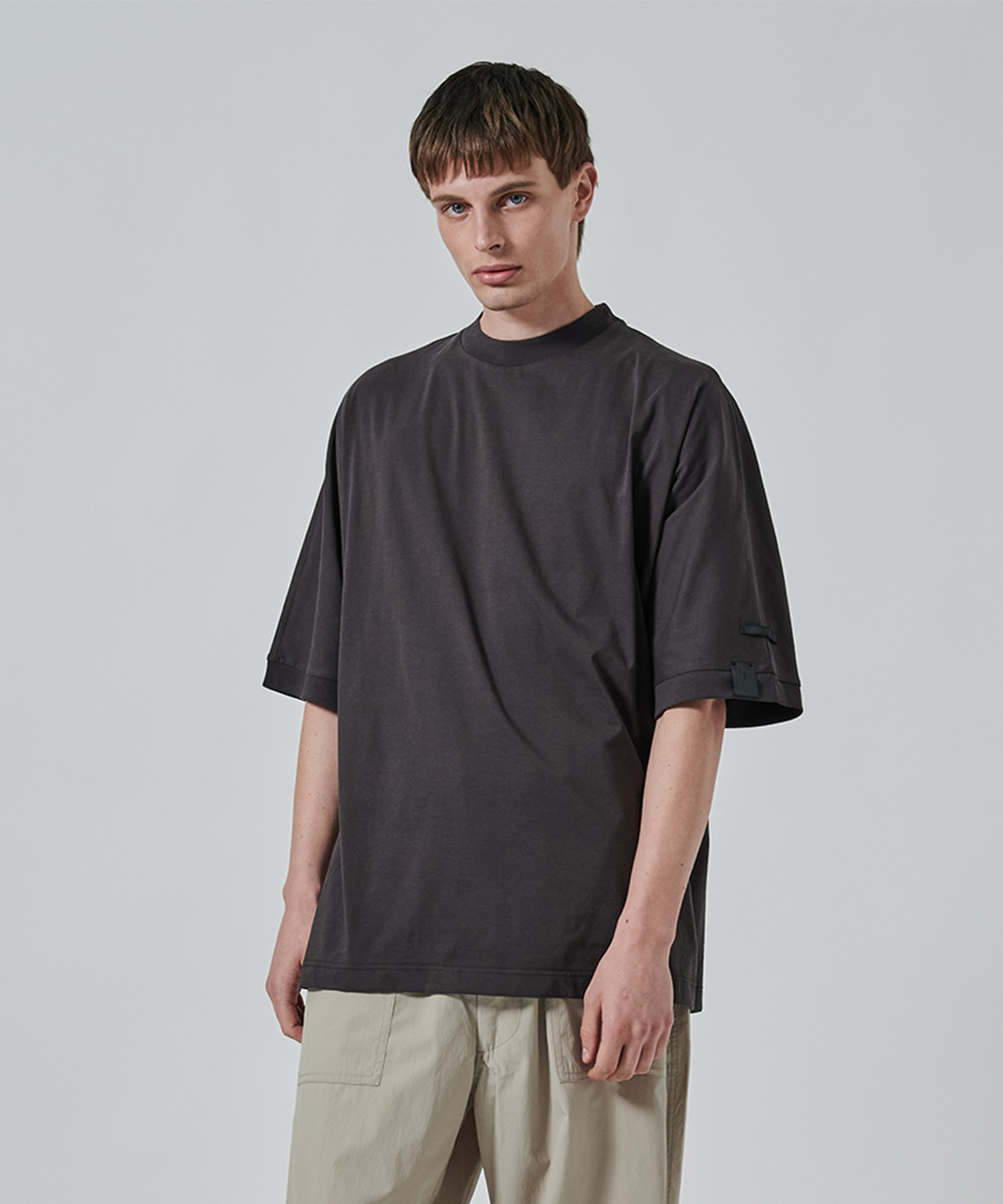 2251-CS57-023 TEE