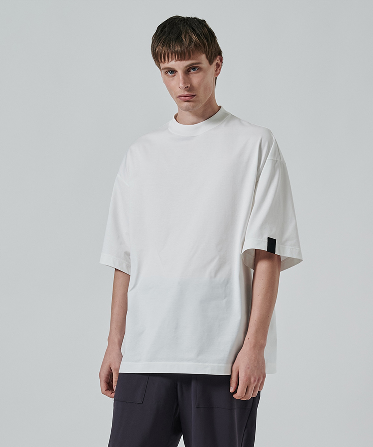 BIG T-SHIRT