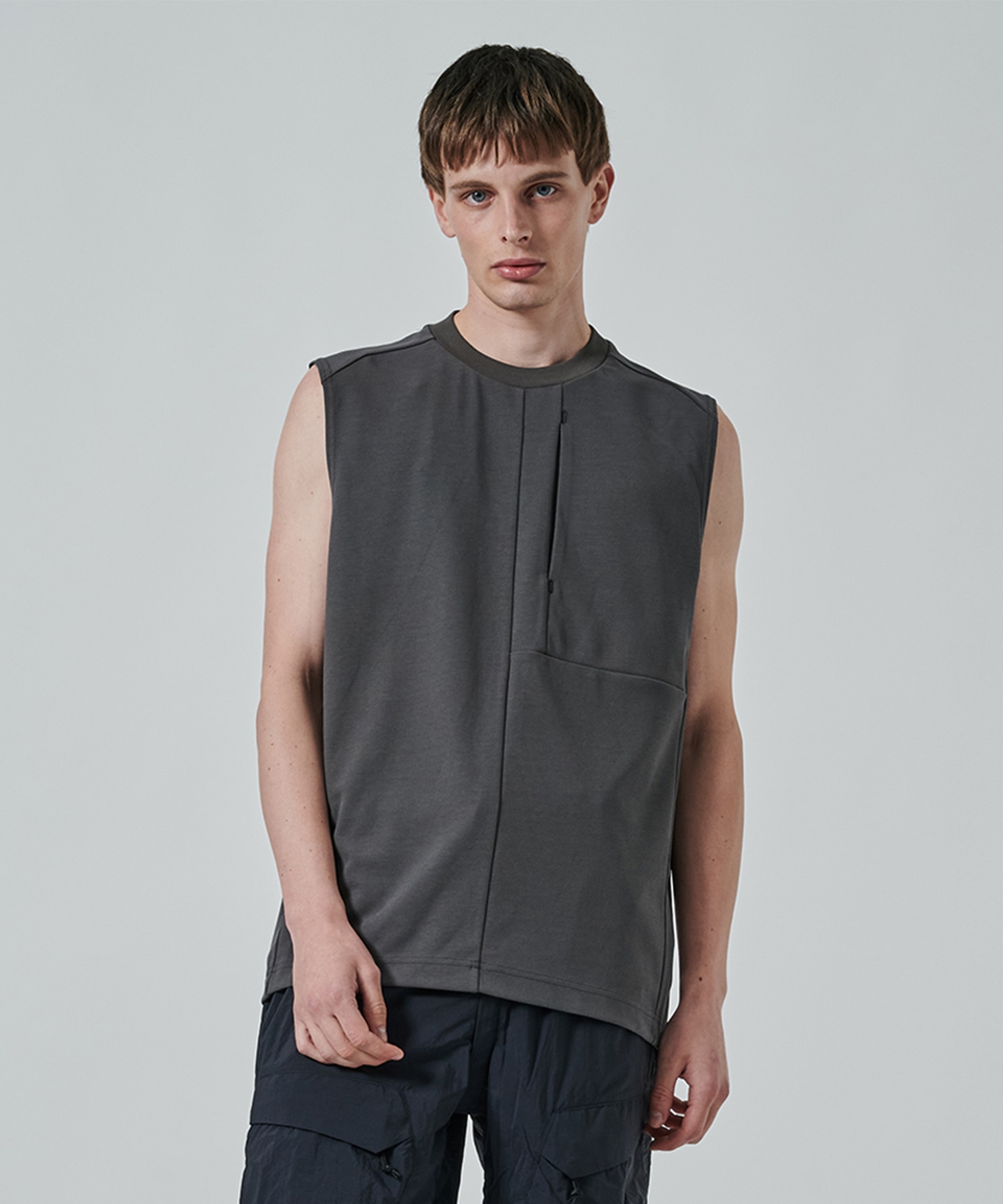 9251-CS54-013 TEE
