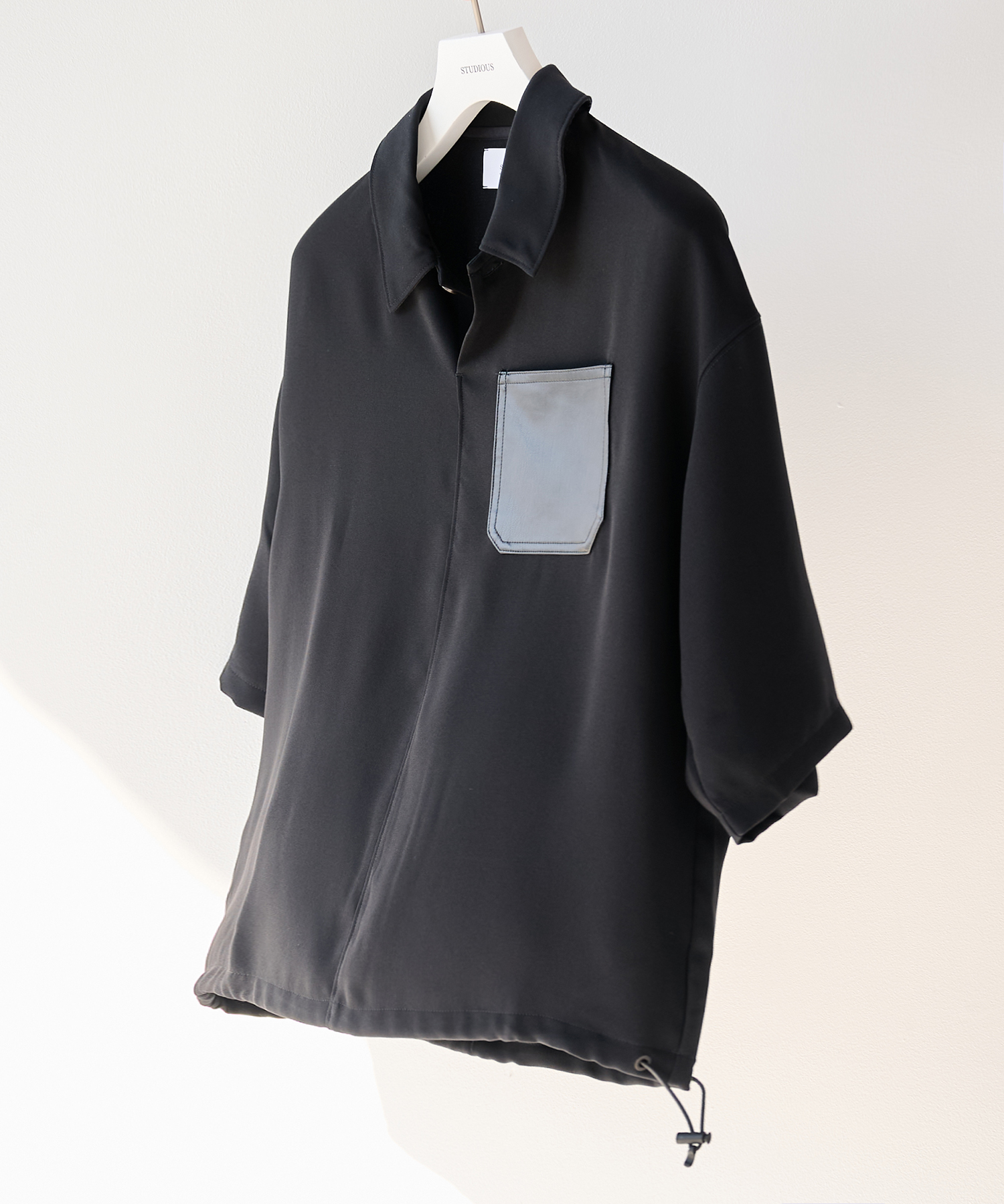 SUMMER ESSENTIAL DRAWCORD POLO