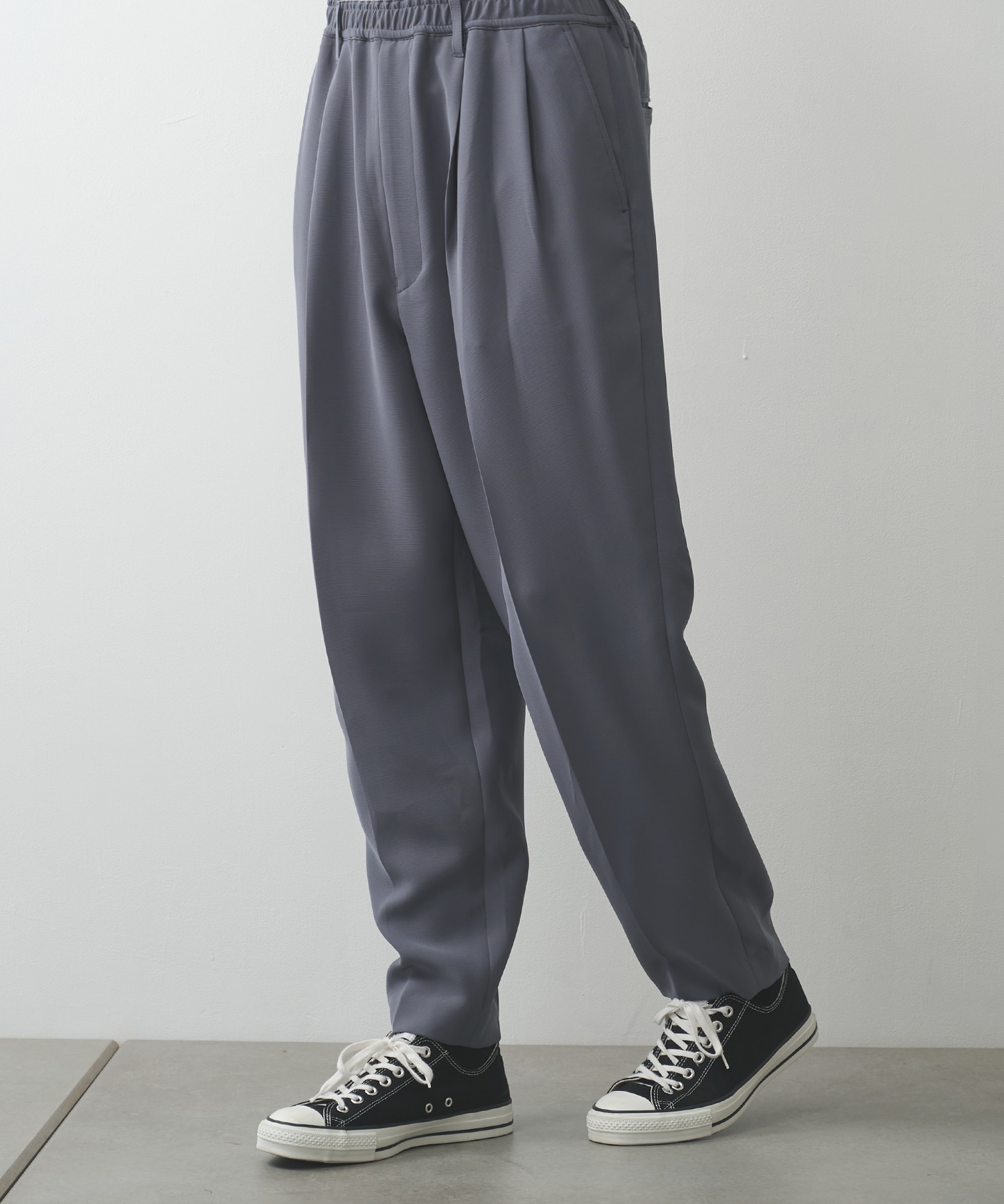 WIDE TAPERED PANTS
