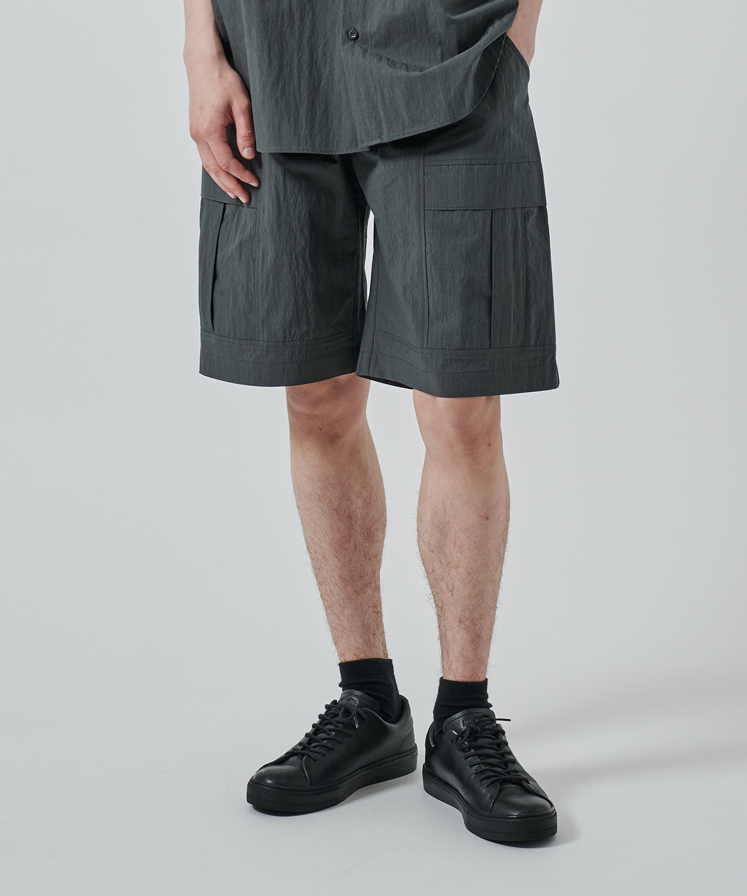 別注〉 Gramicci CARGO SHORTS | N.HOOLYWOOD