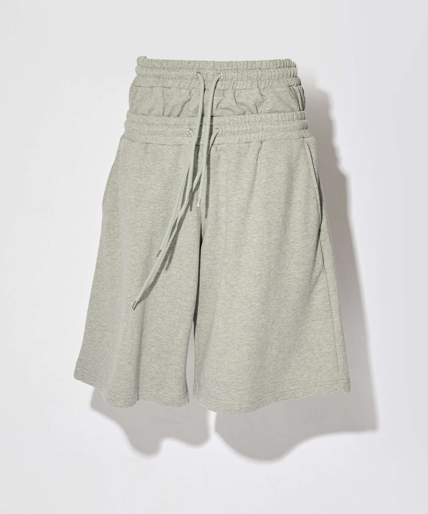 別注SWEAT TUCKED SHORTS