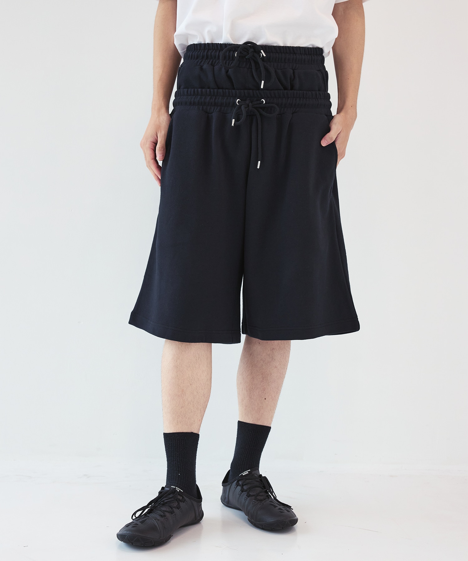 別注SWEAT TUCKED SHORTS