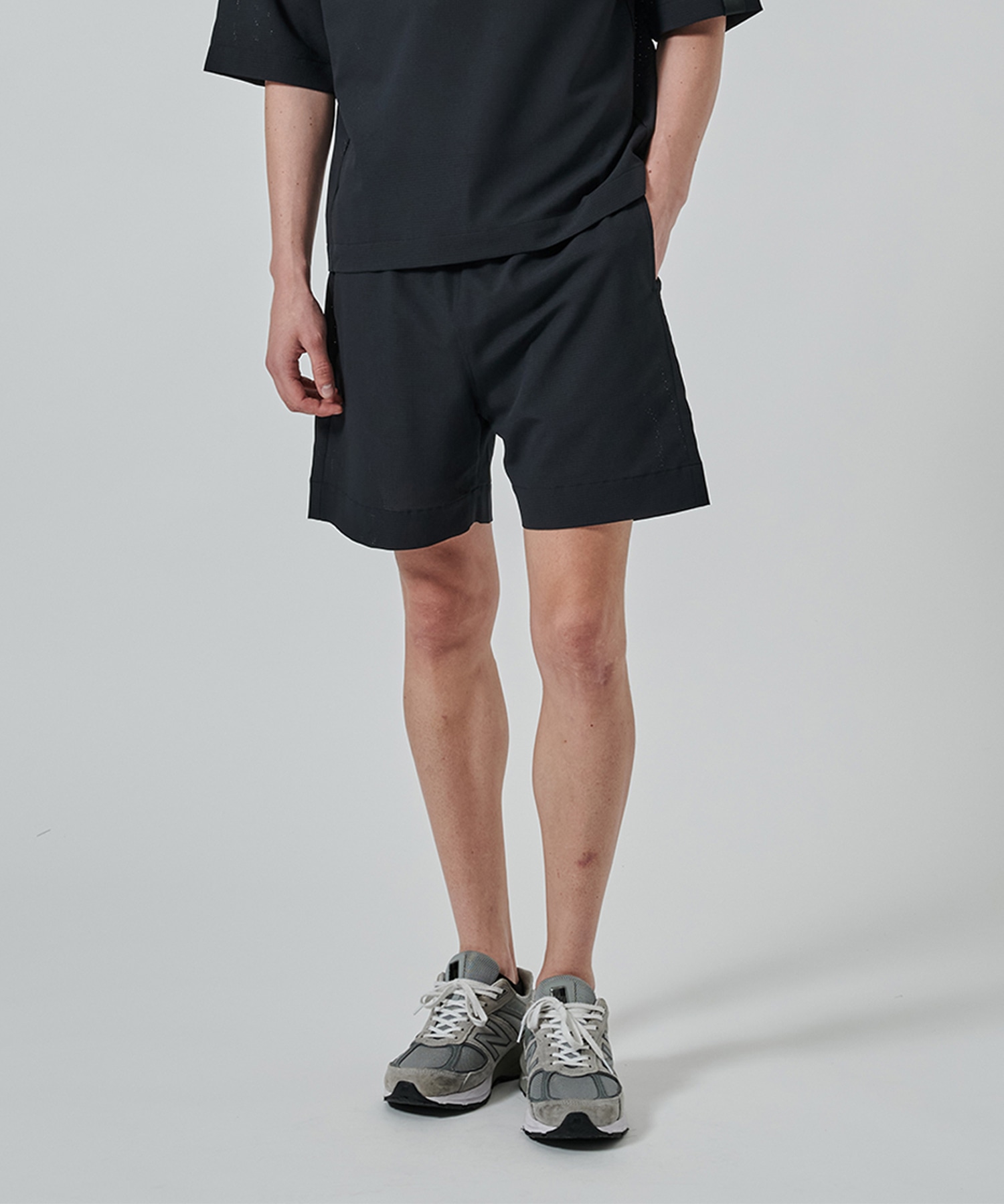 HALF PANTS