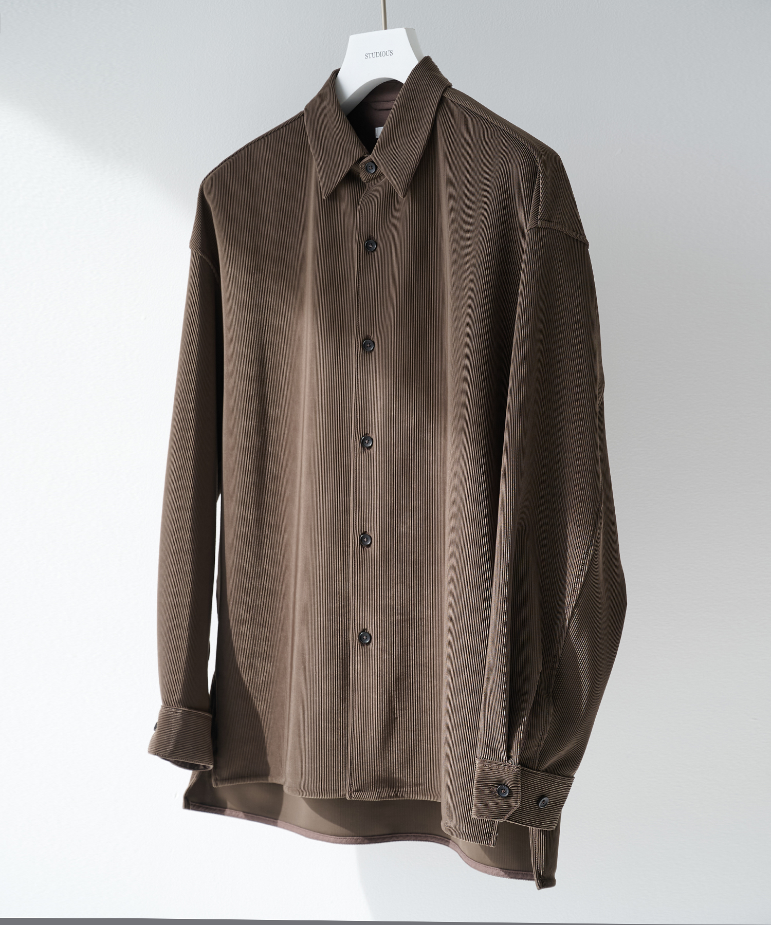 ナロープリーツリラックスシャツ