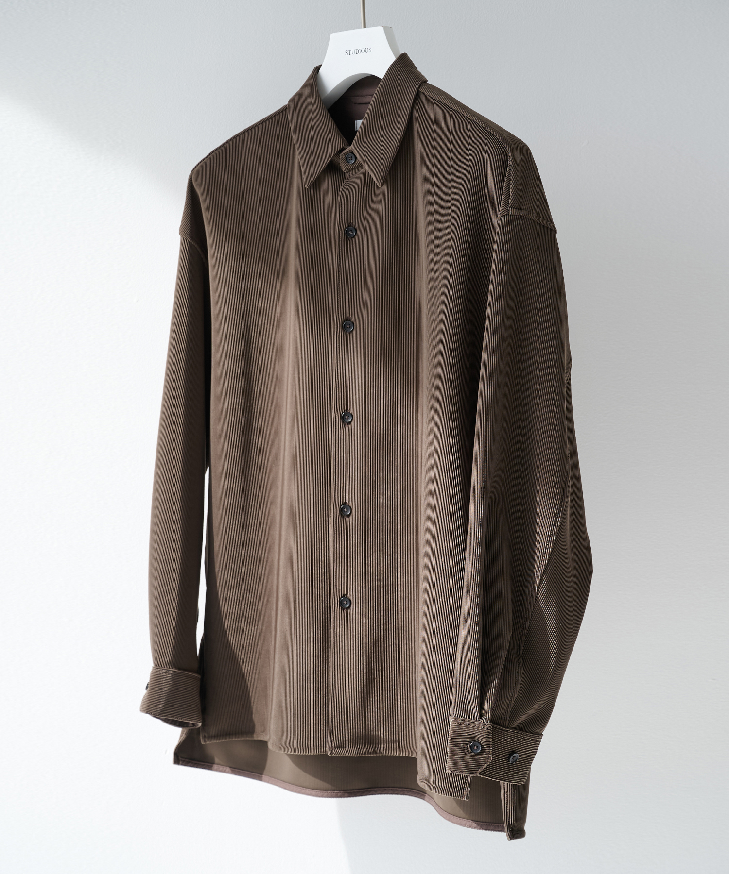 ナロープリーツリラックスシャツ