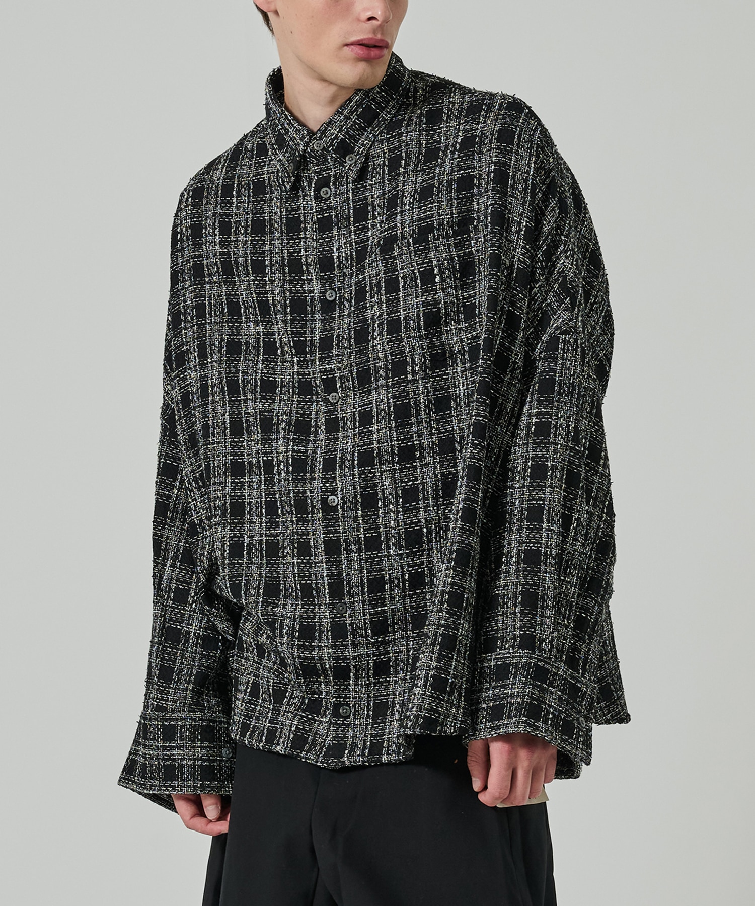 GIANT SHIRT(ISSUE#7)
