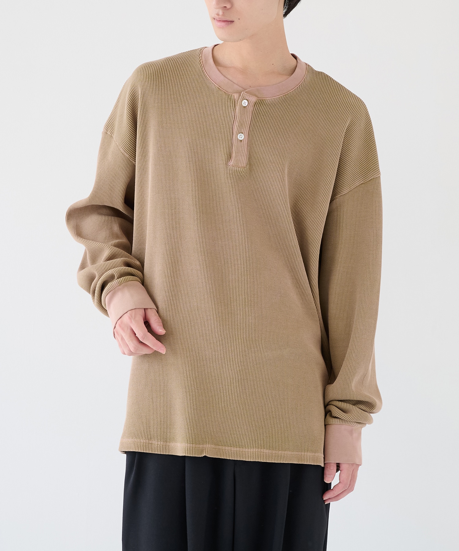 18G Garment Dye Waffle Henry Neck