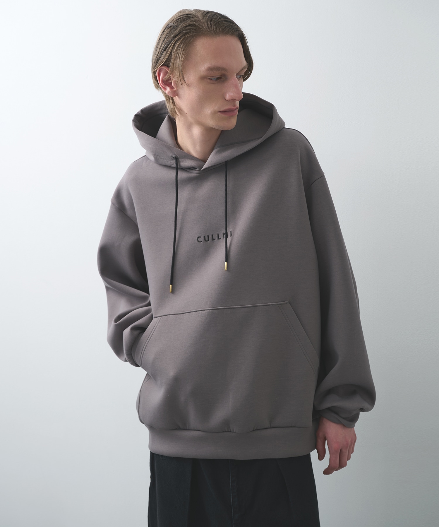 CULLNI Logo Embroidery Hoodie