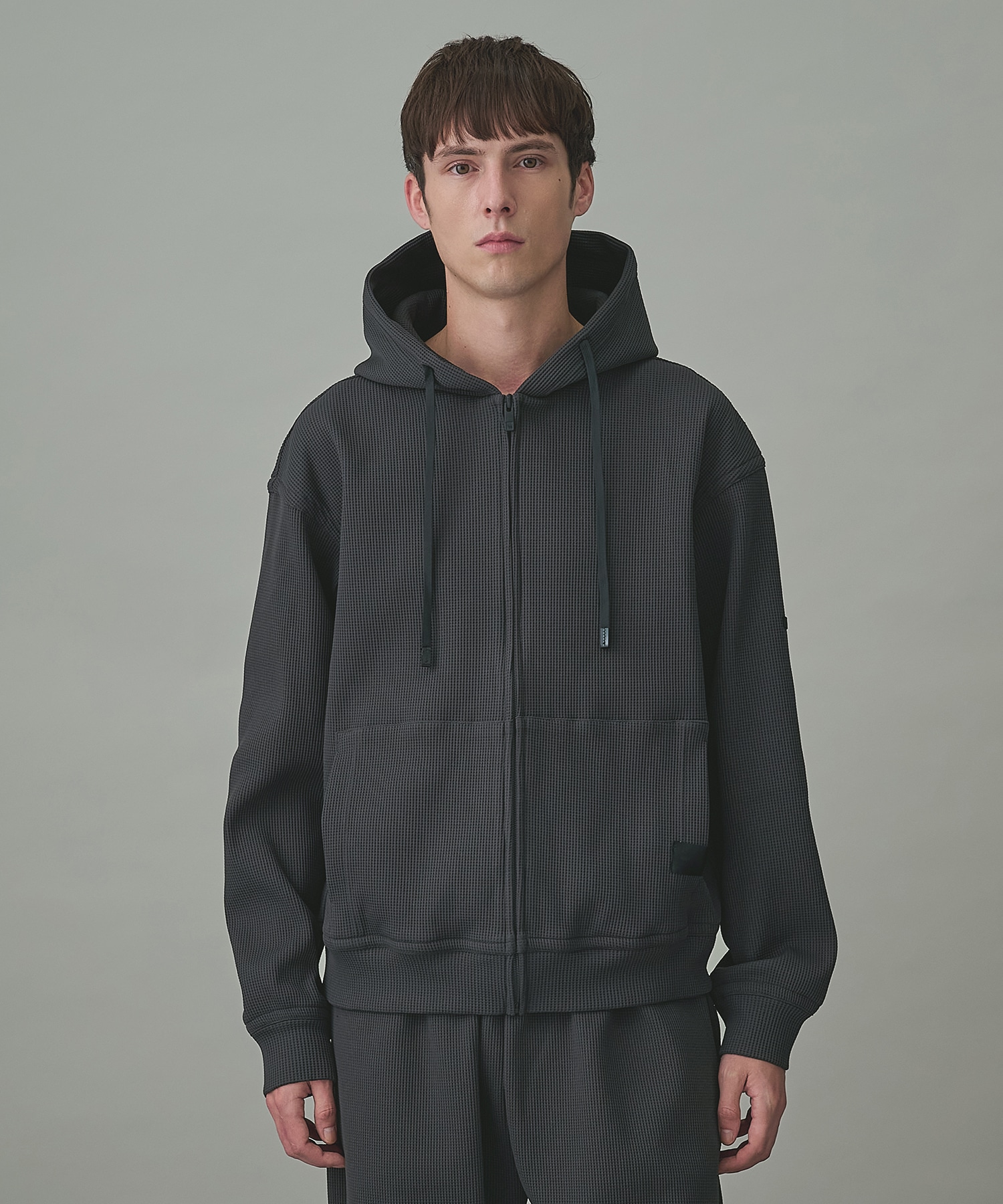 別注 WAFFLE ZIP UP HOODIE