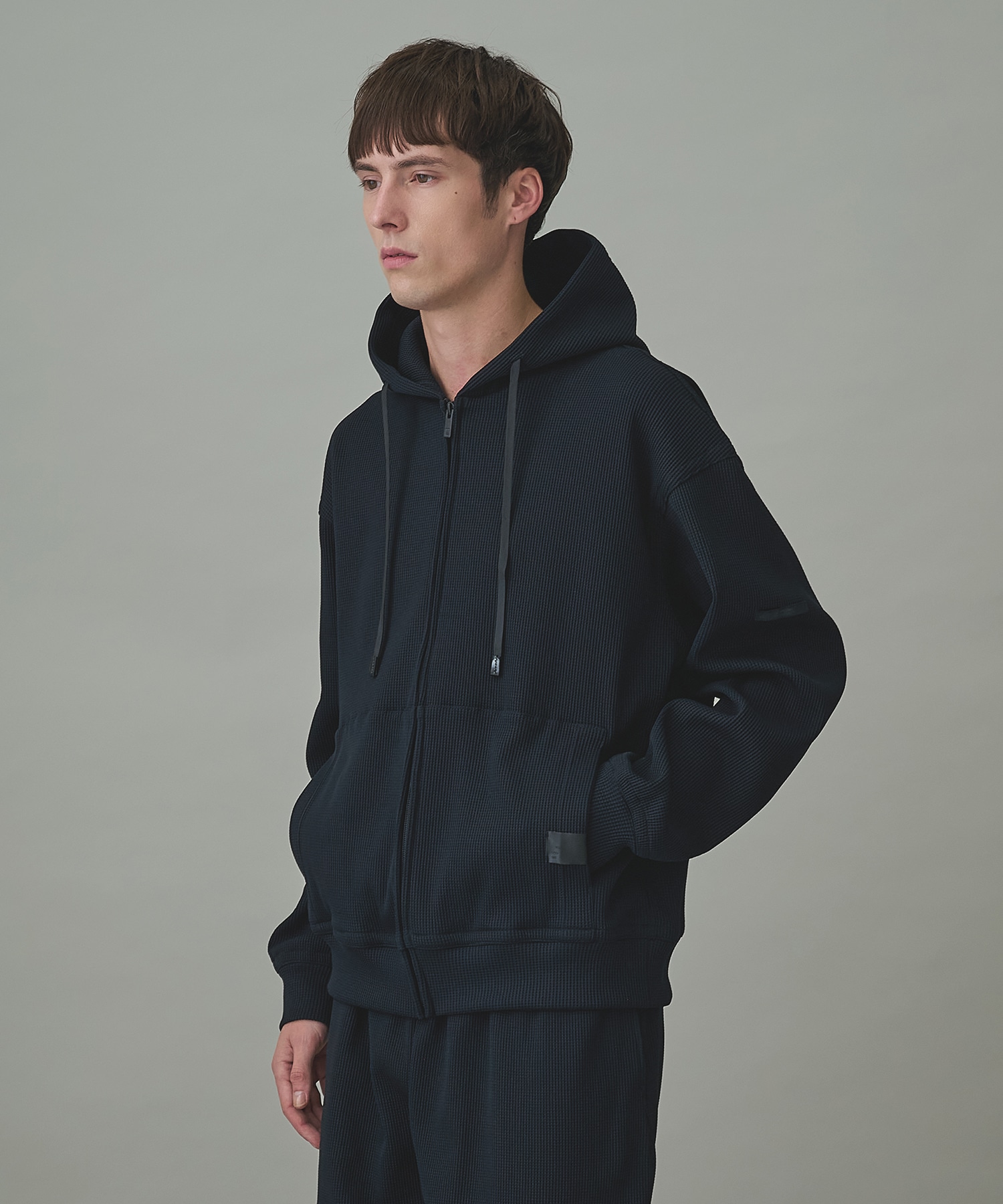 別注 WAFFLE ZIP UP HOODIE