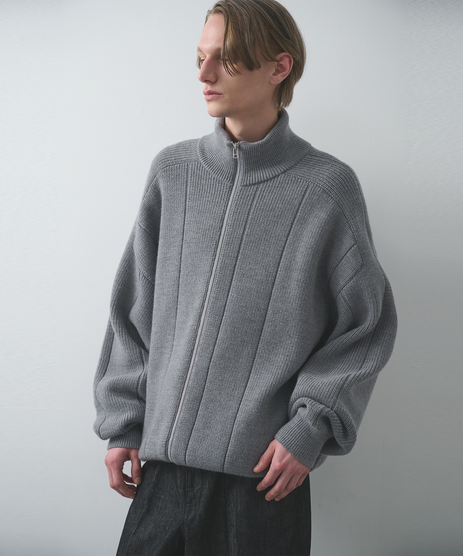 編地切替ドライバーズニット