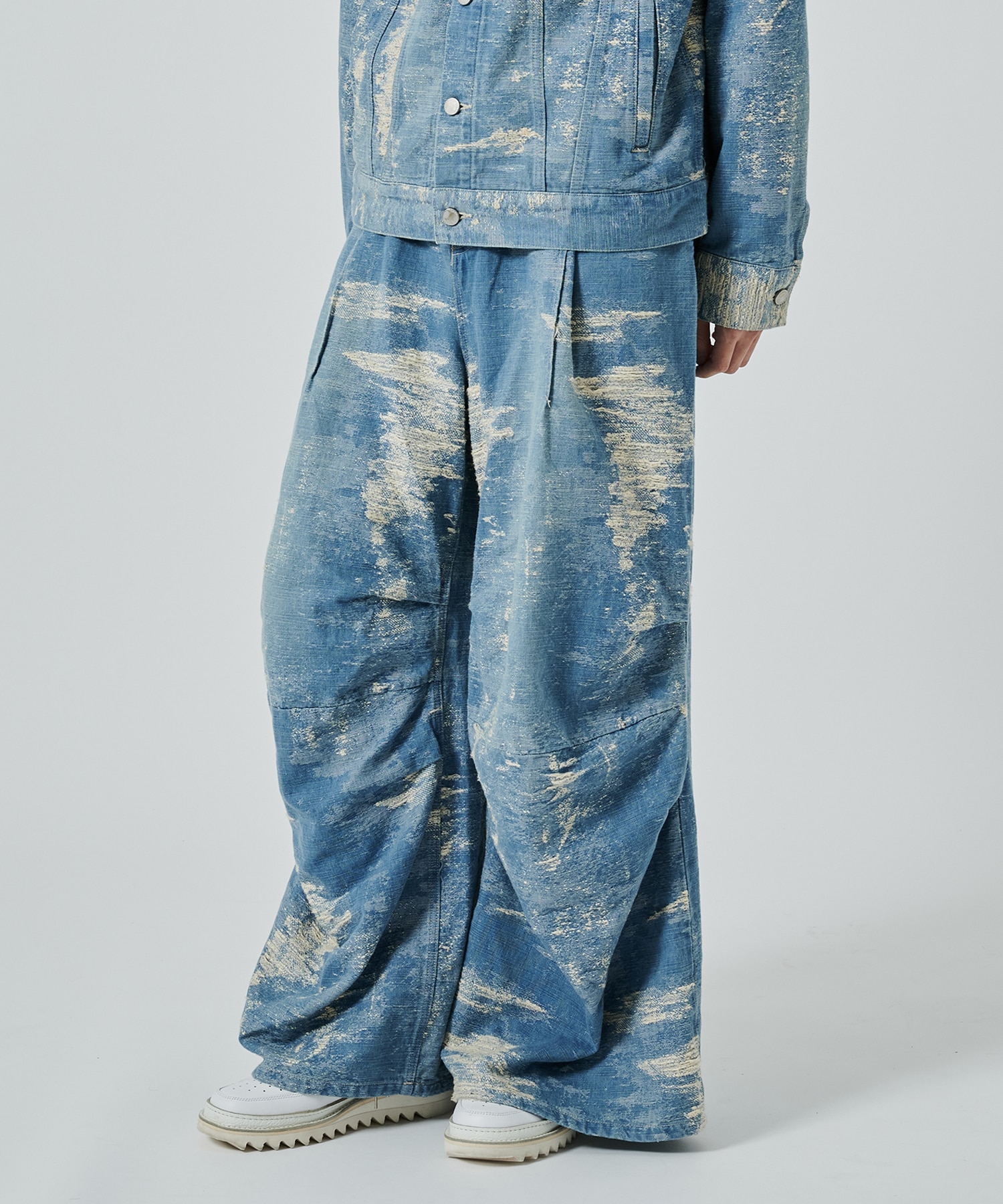 DESIGN TROUSERS