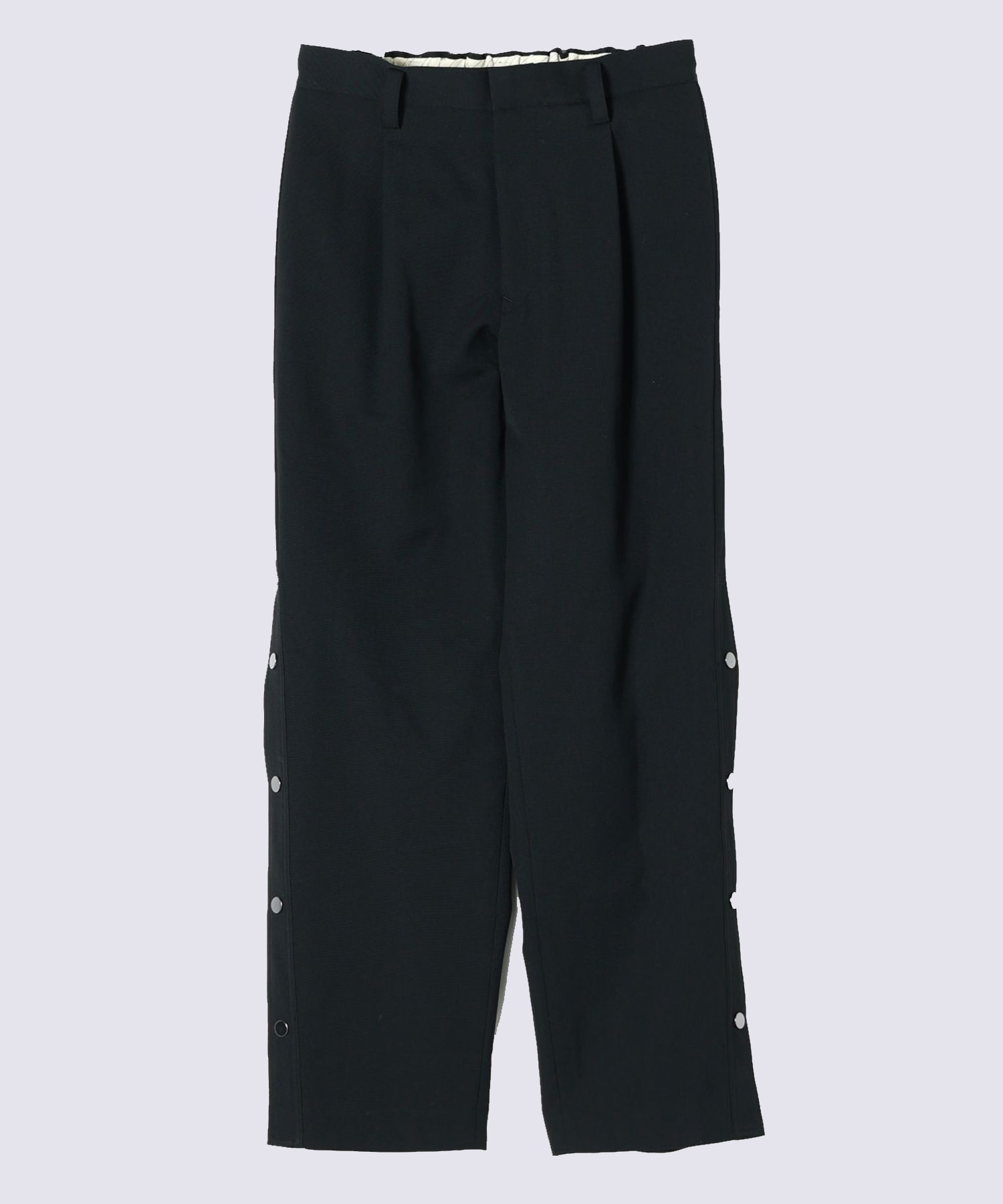 Button Slit PNT