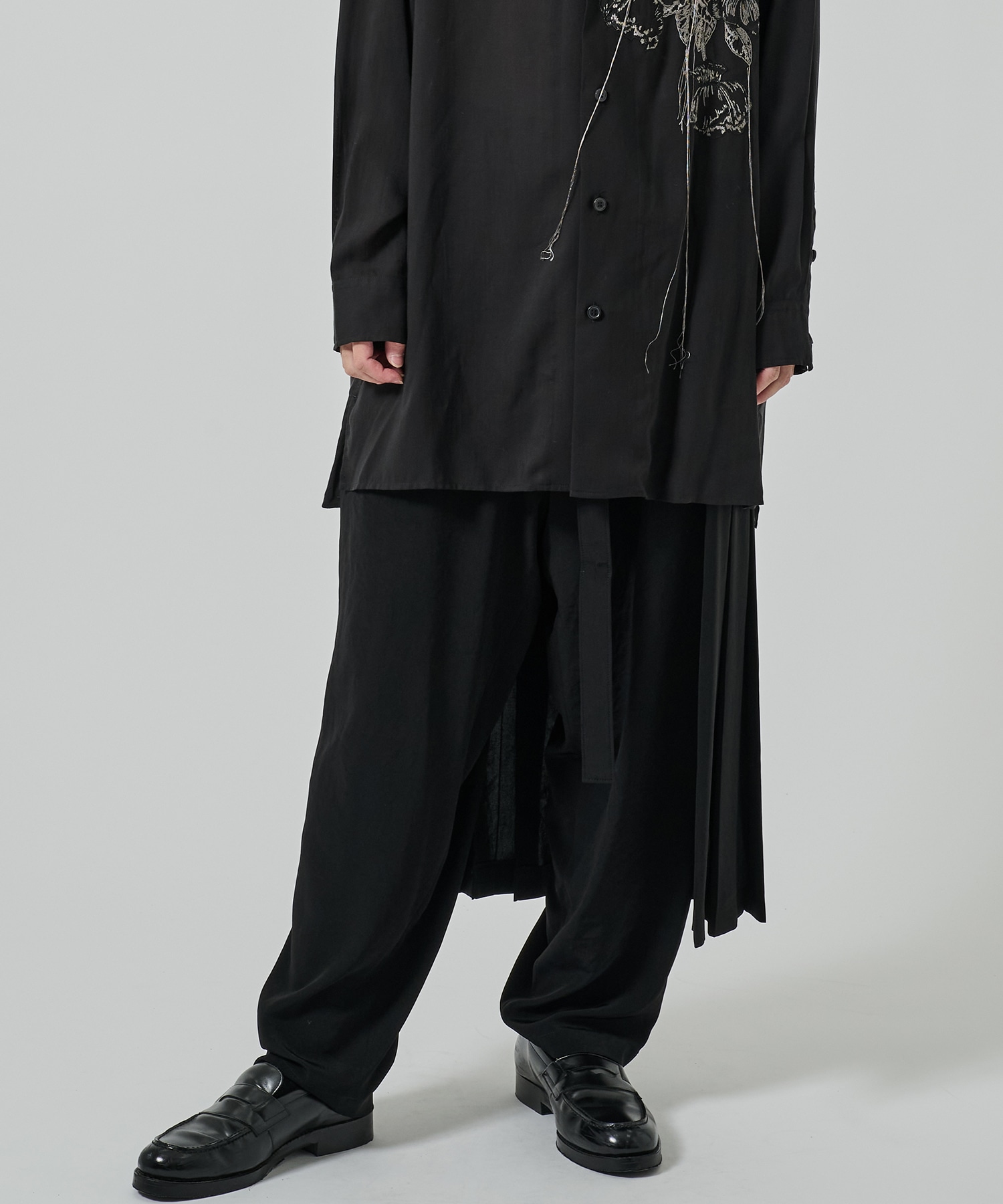 CREPE DE CHINE PLEATED WRAP PANTS