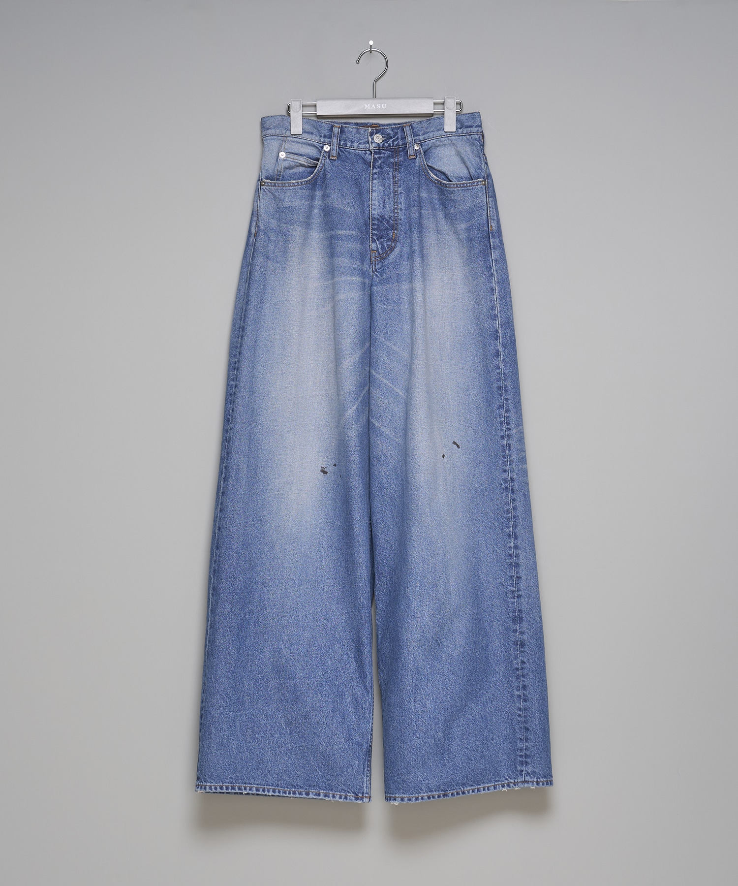 MB BAGGY JEANS USED