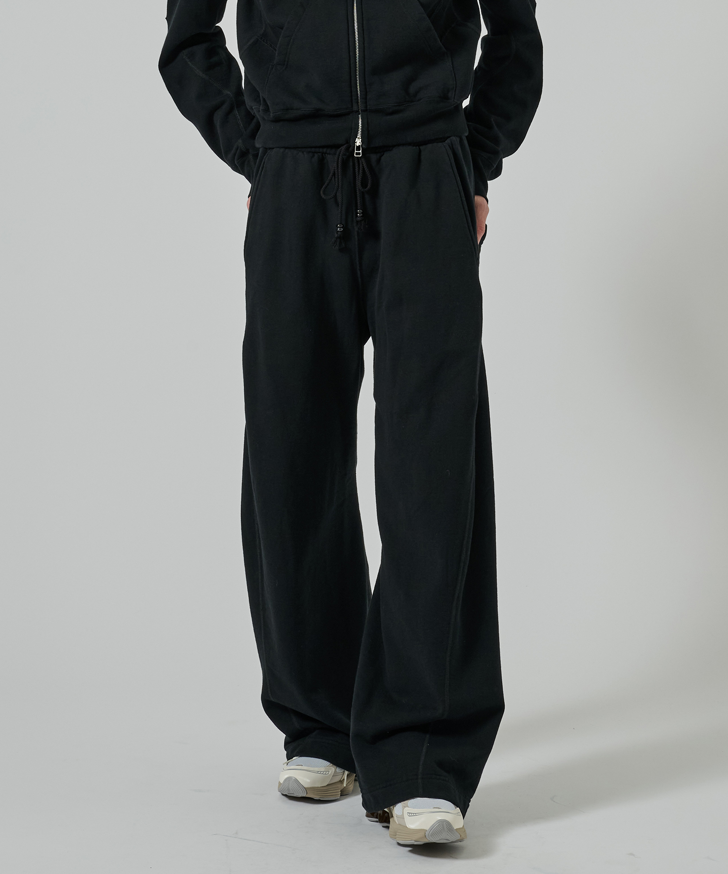 3D TWISTED LOUNGE PANTS