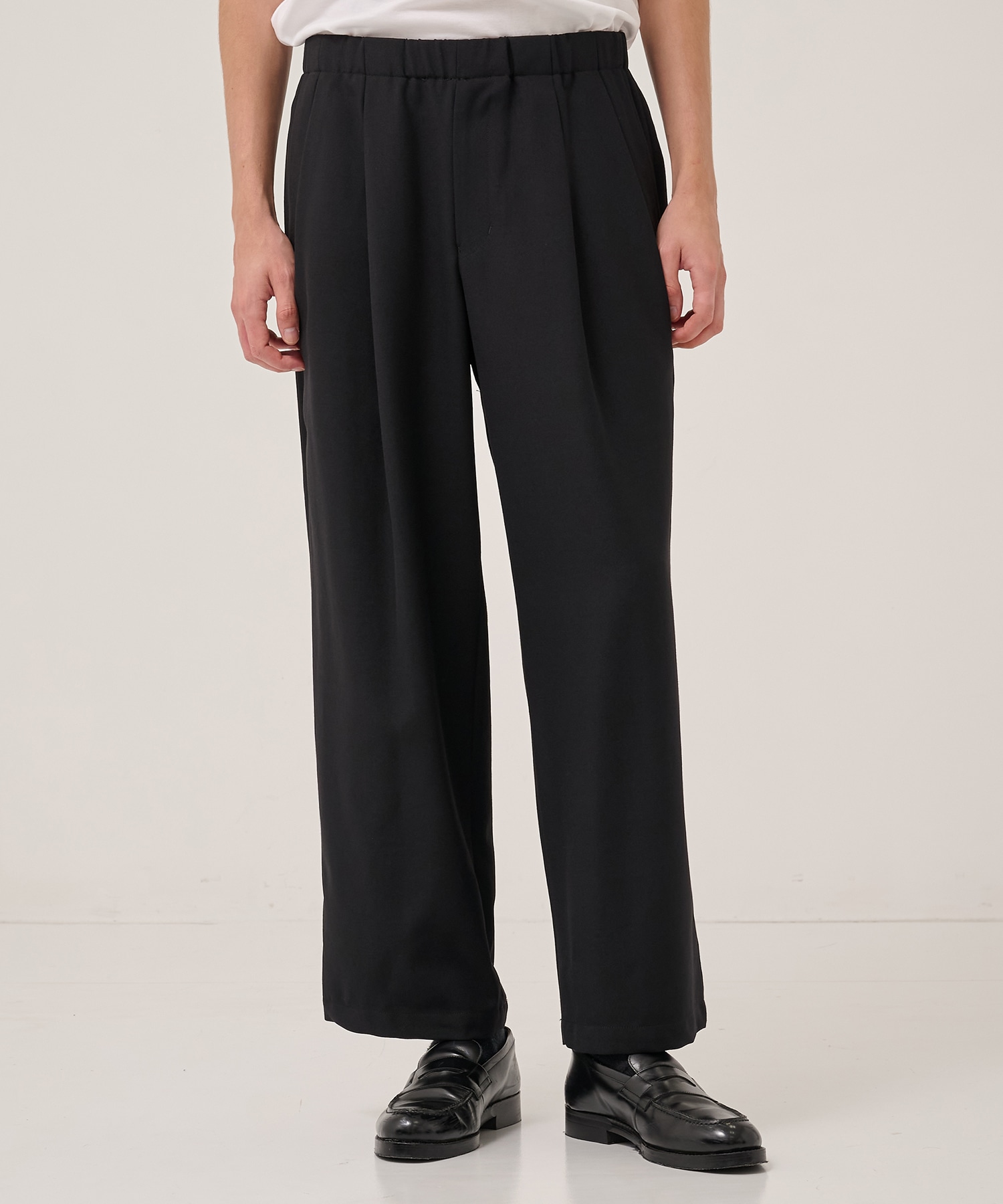 〈別注〉 TWO TUCK STRAIGHT EASY PANTS