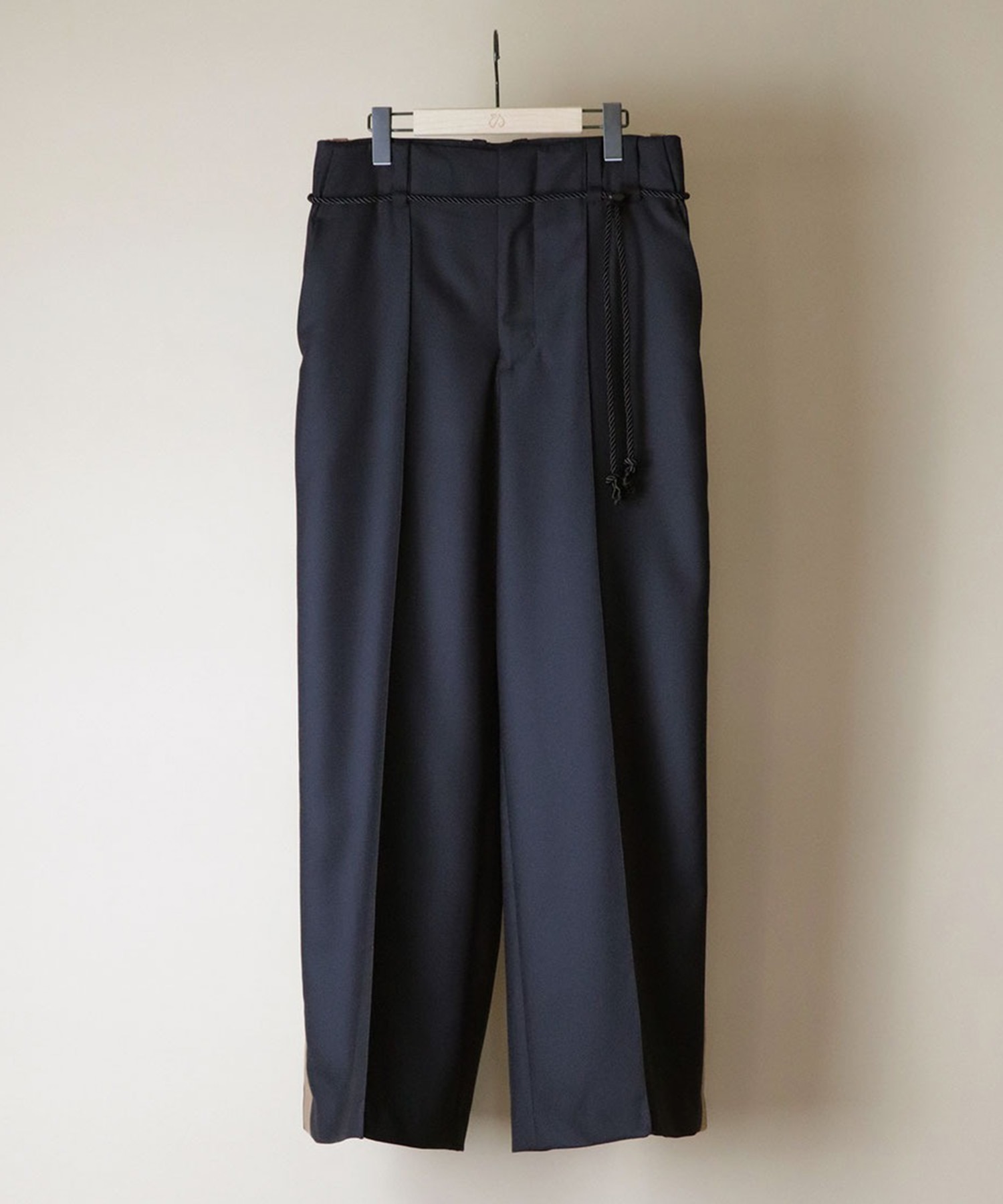 Track slacks