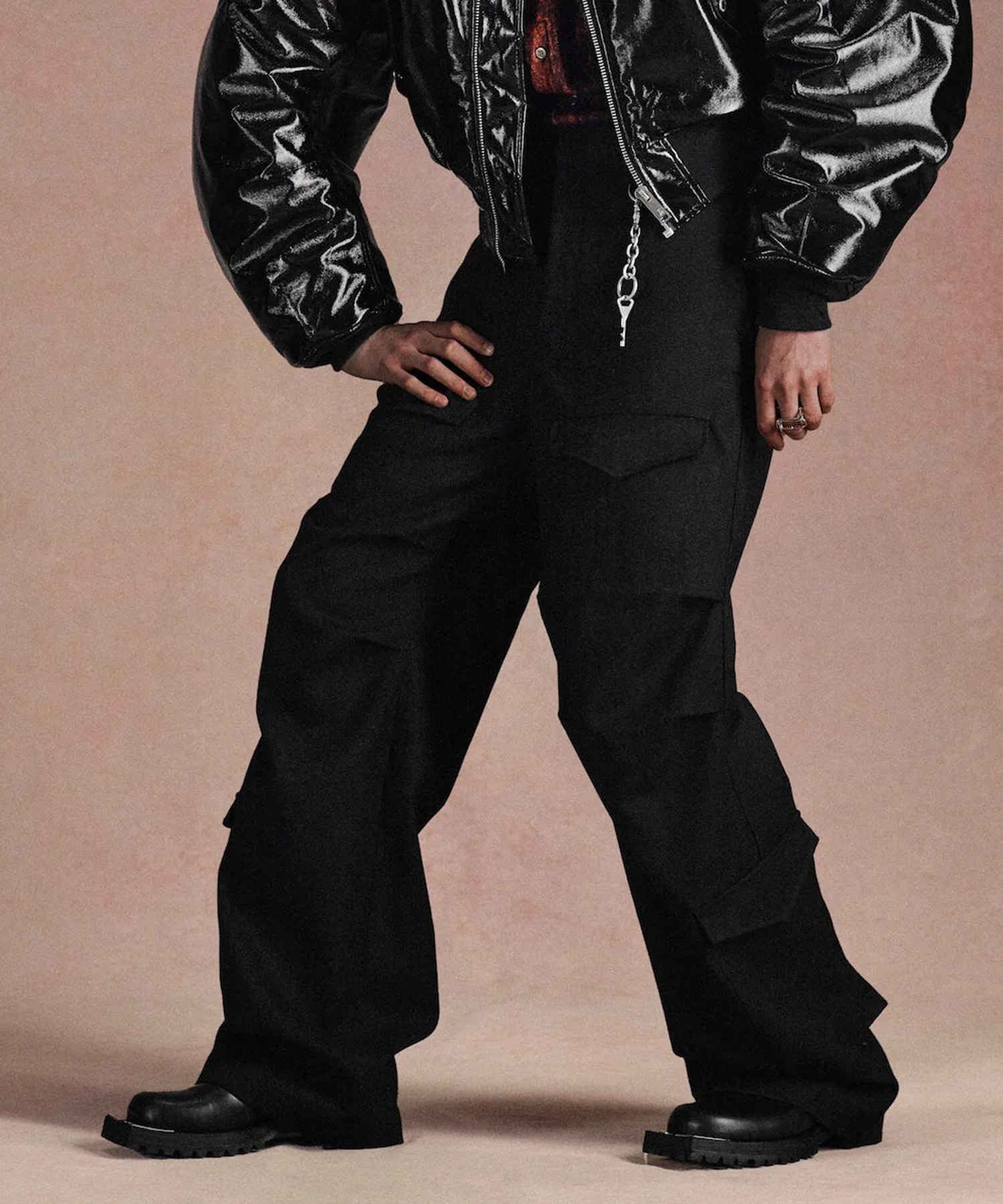 WOOL BARATHEA CARGO PANTS