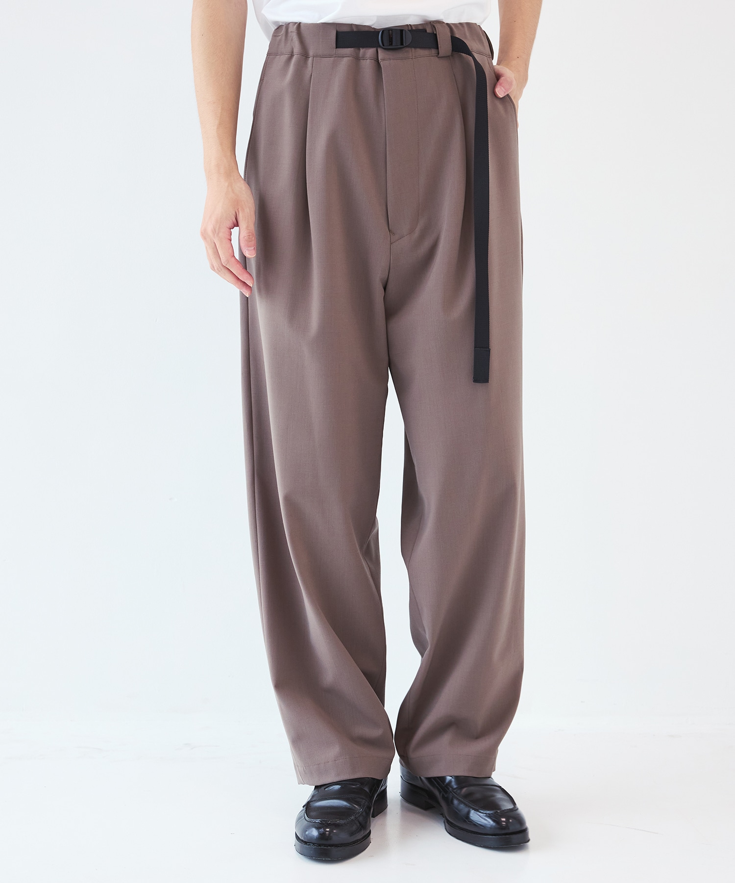 Tape-Belt 1 Tuck PNT