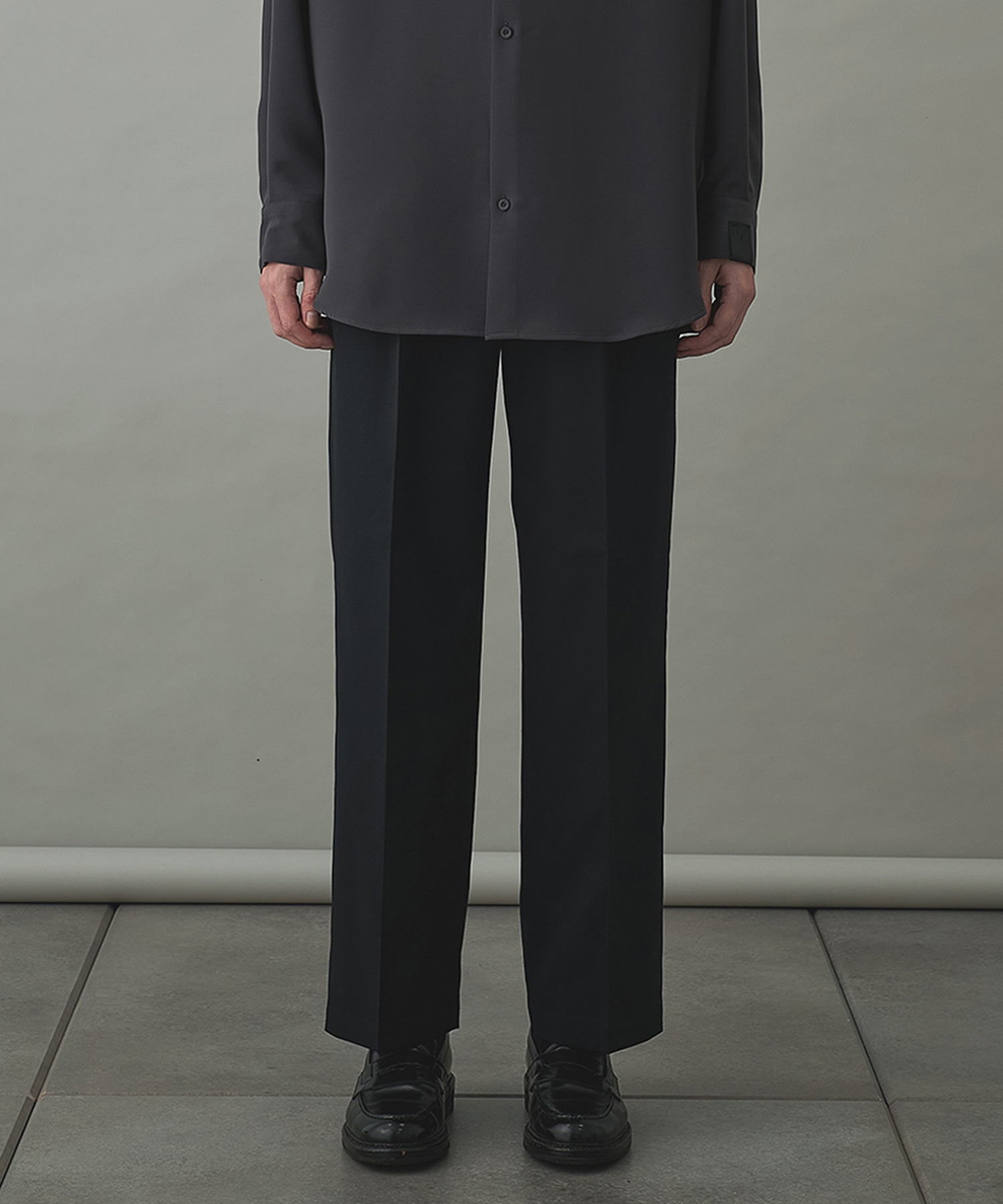 2252-PT06-004 1TUCK PANTS