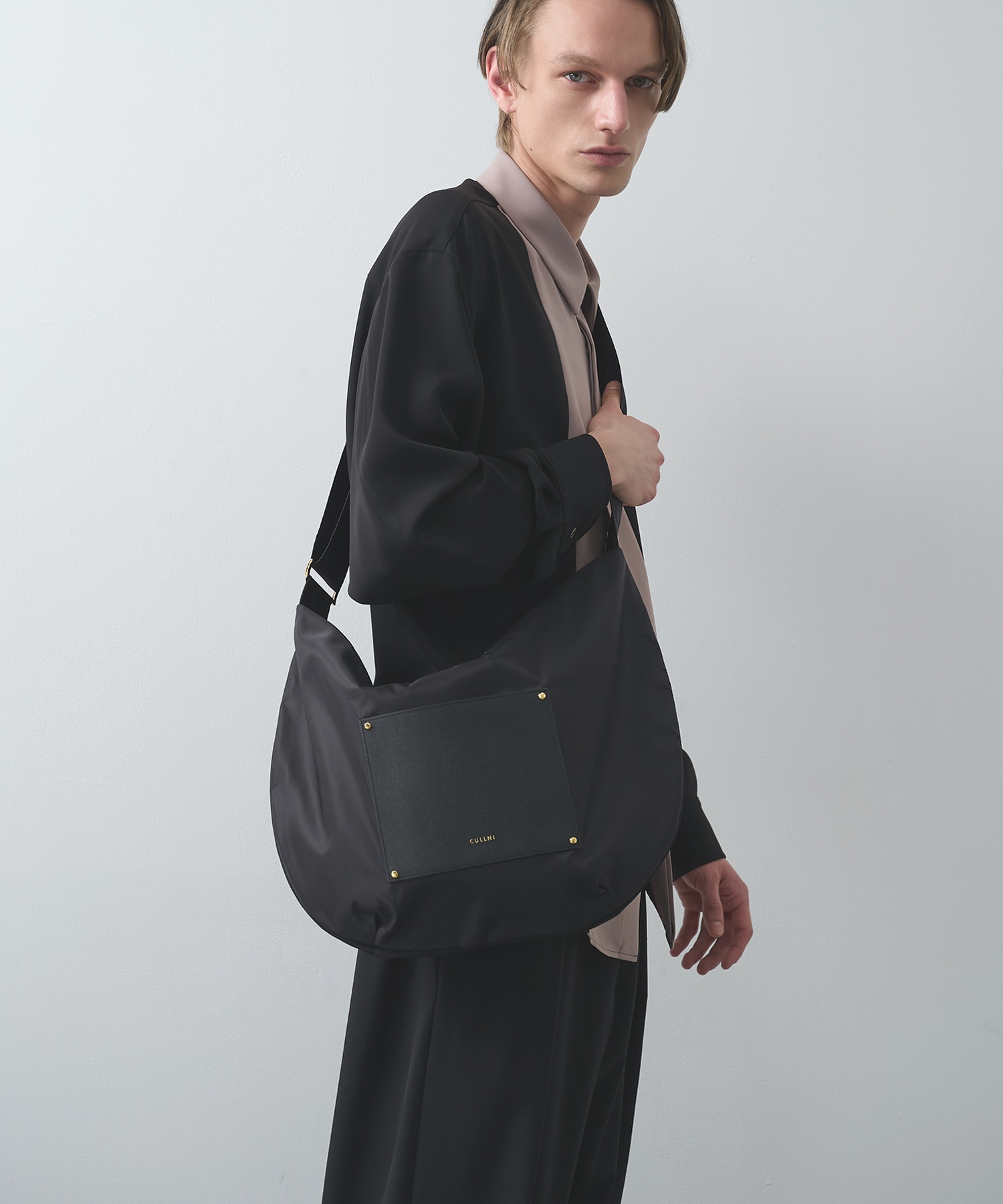 別注Moon Shoulder Bag