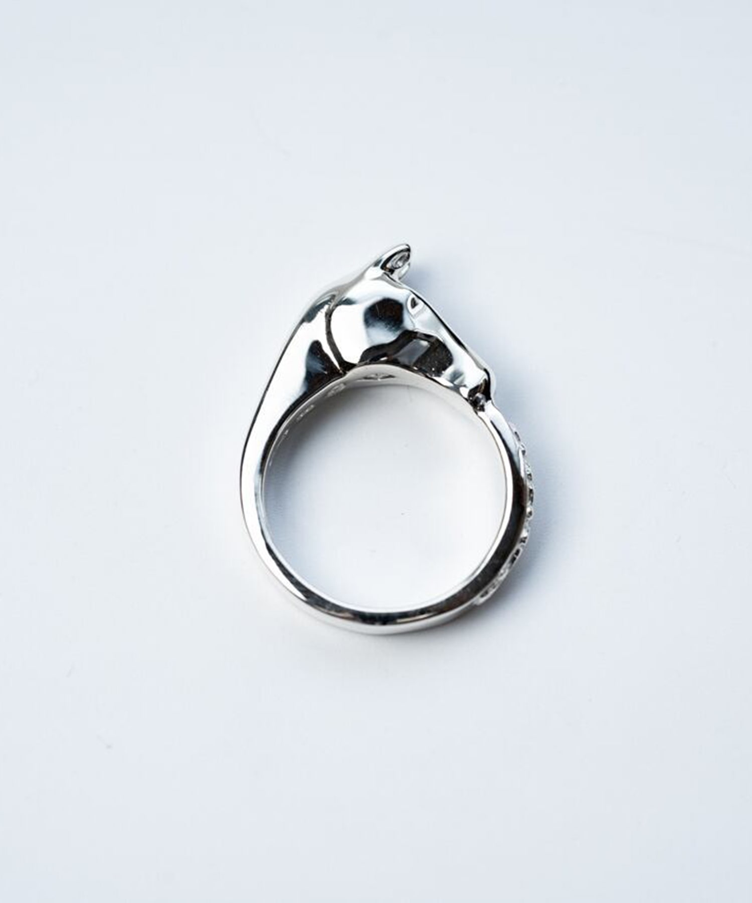 R-081 Horse ring (mebiusu pattern)