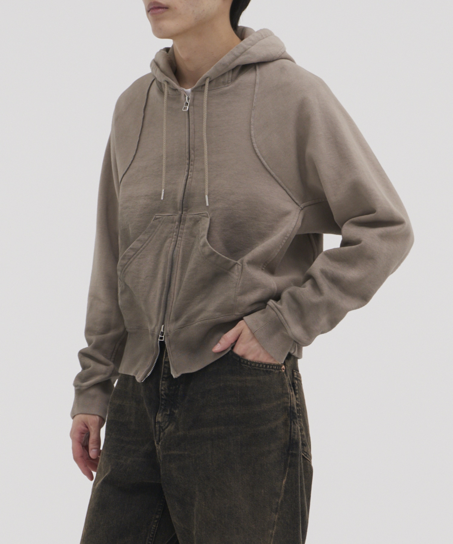 〈別注〉PANELLED ZIP UP HOODIE