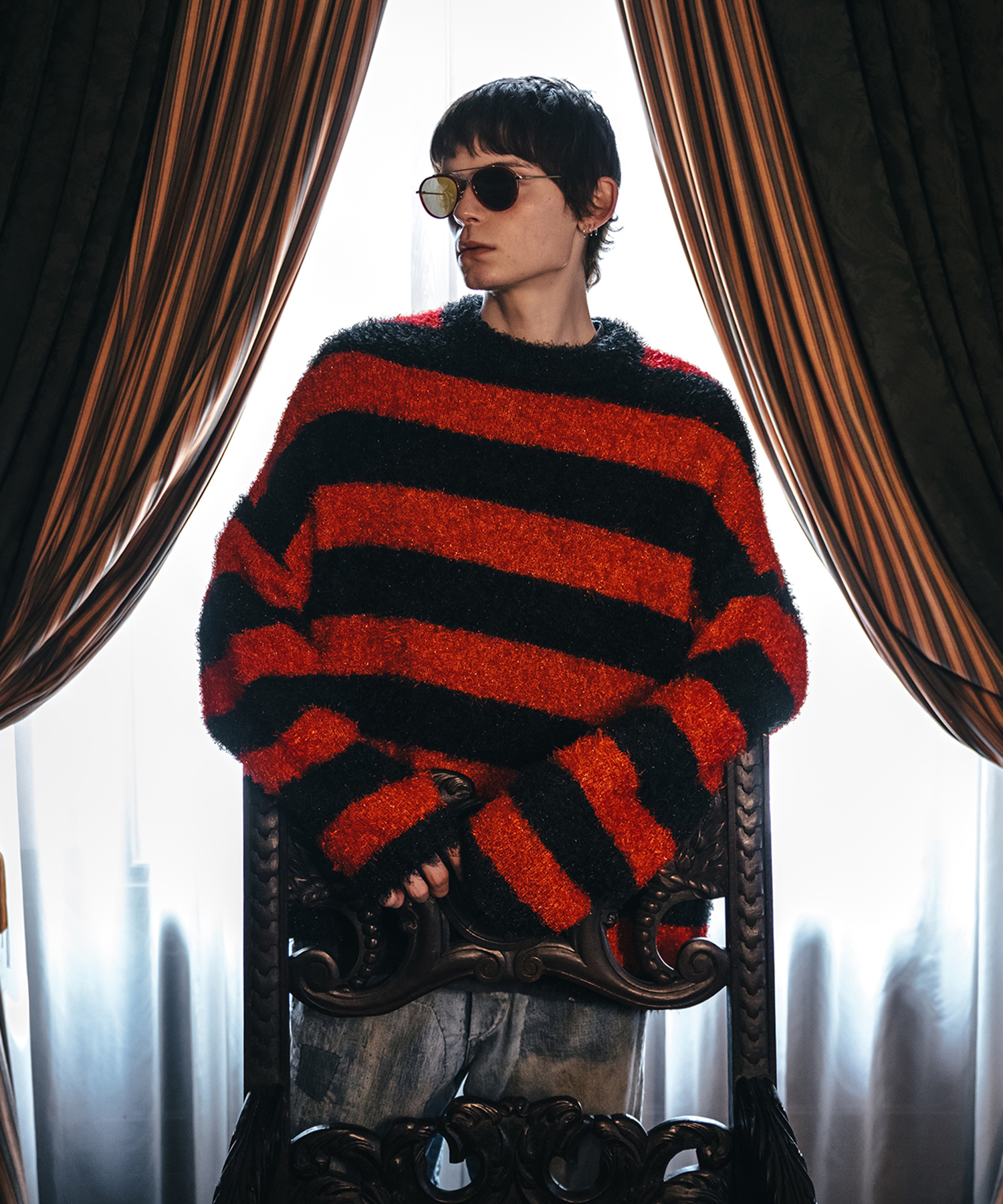 CREW NECK KNIT / GLITTER BORDER / SM-HR1-0000-069