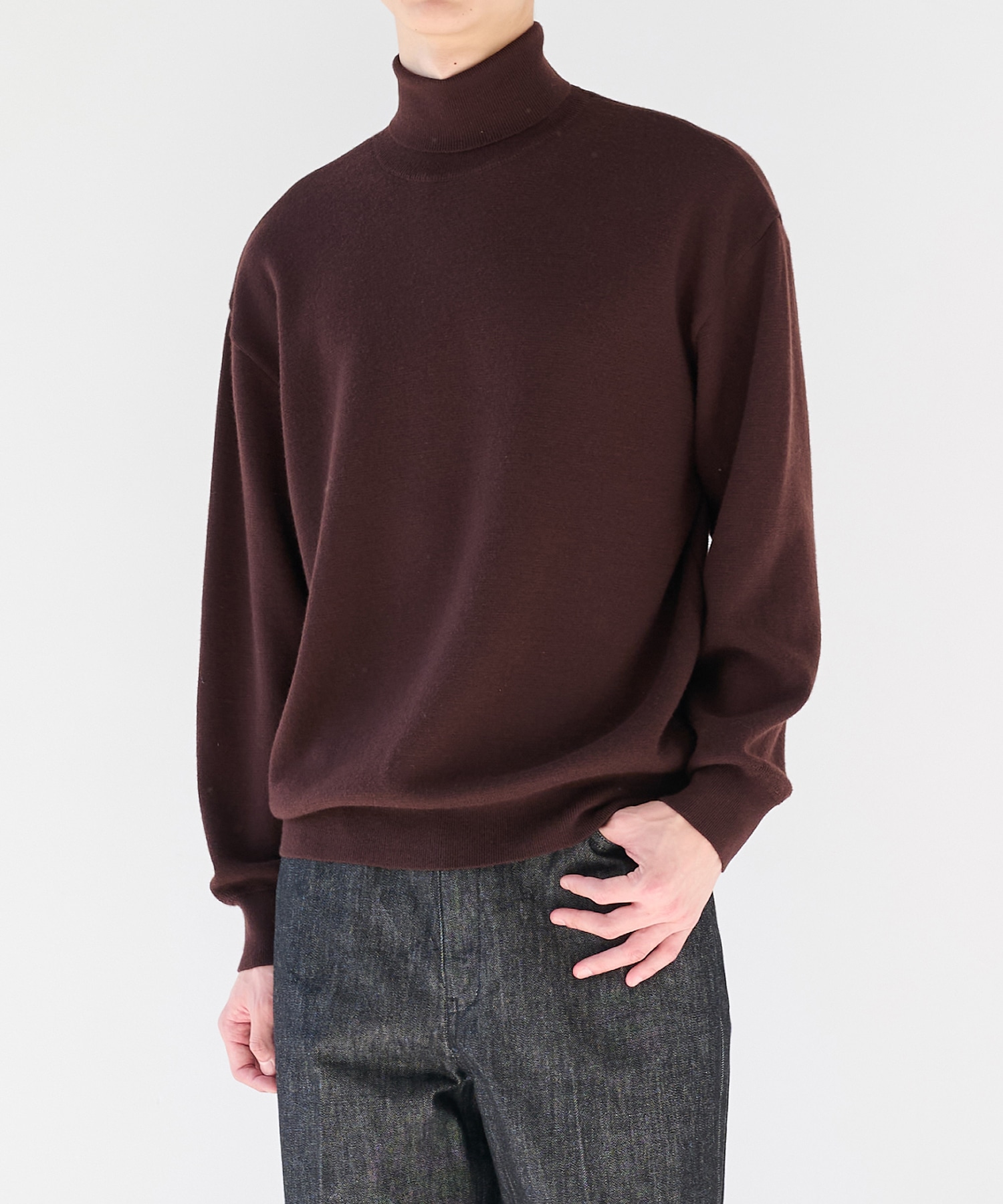 CASHMERE WOOL TURTLENECK KNIT