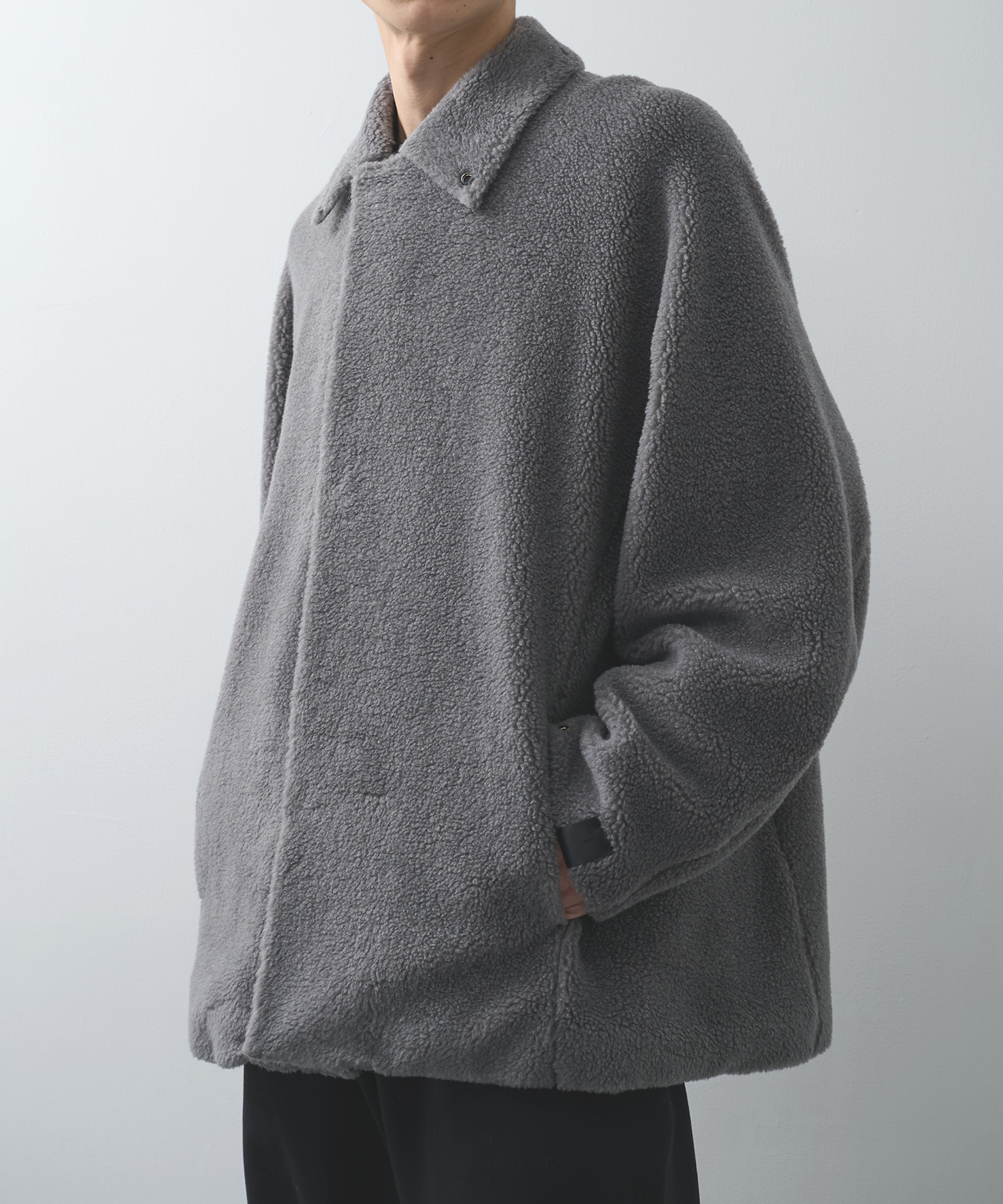 2252-C006-002 peg BLOUSON