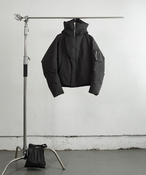 HOODED PUFFER JACKET