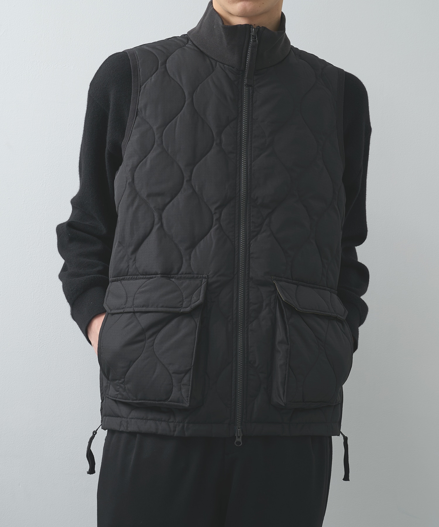 MILITARY W-ZIP LIB HI NECK DOWN VEST