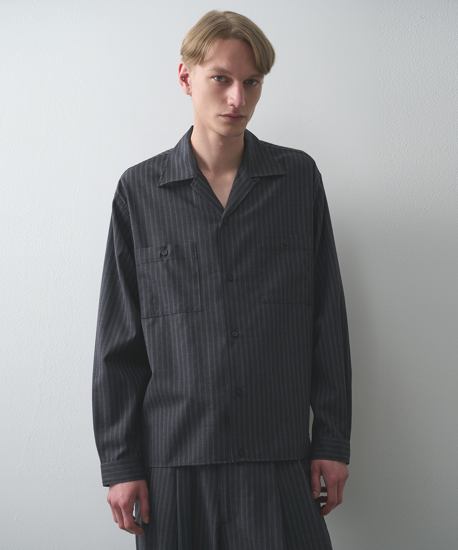 DOUBLE POCKET OPEN COLLAR SHIRT