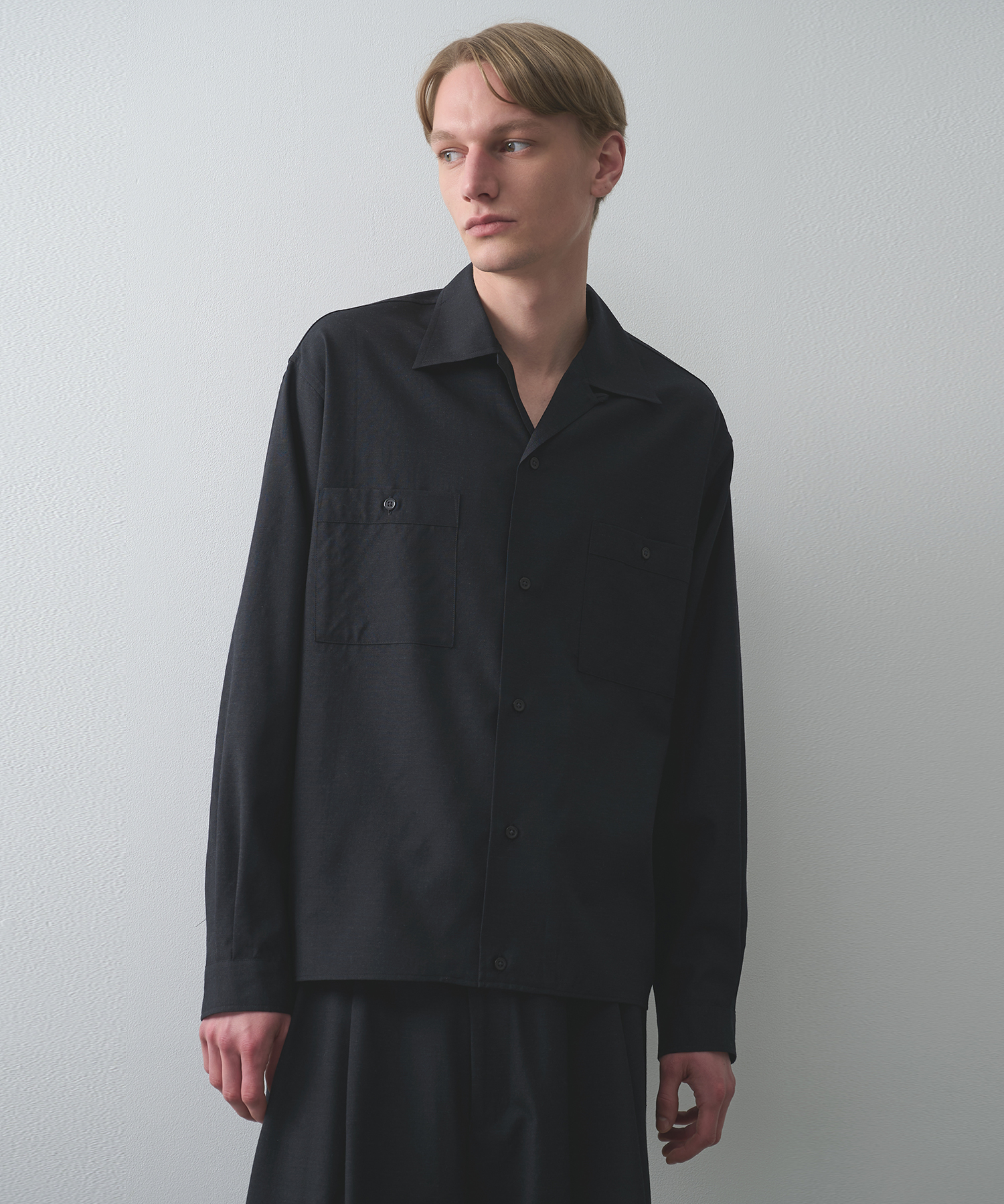 DOUBLE POCKET OPEN COLLAR SHIRT