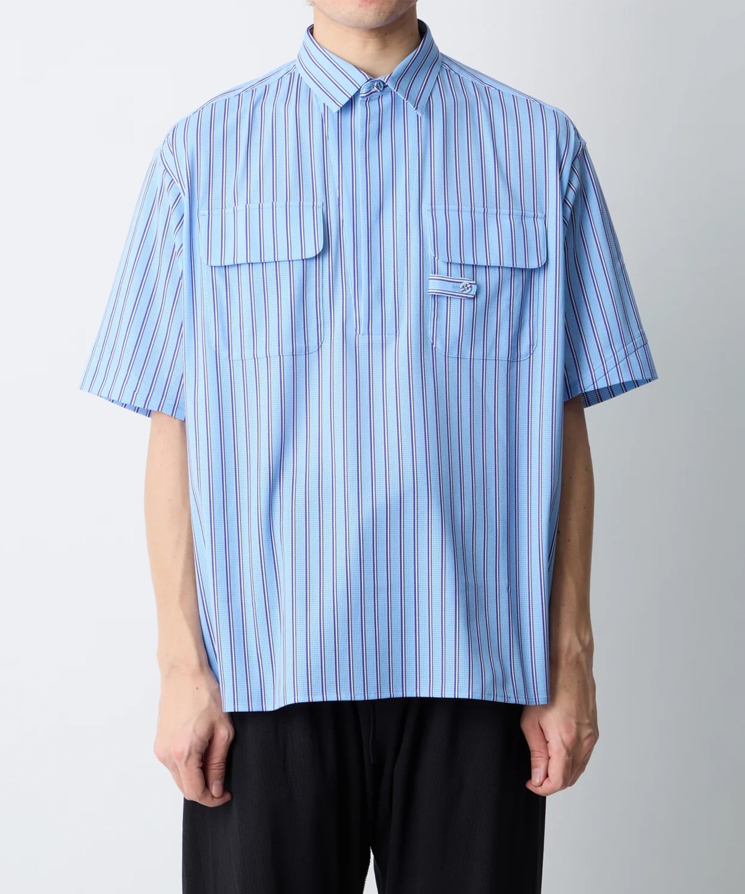 STRIPE SHORT SLEEVE PULLOVER SHIRT