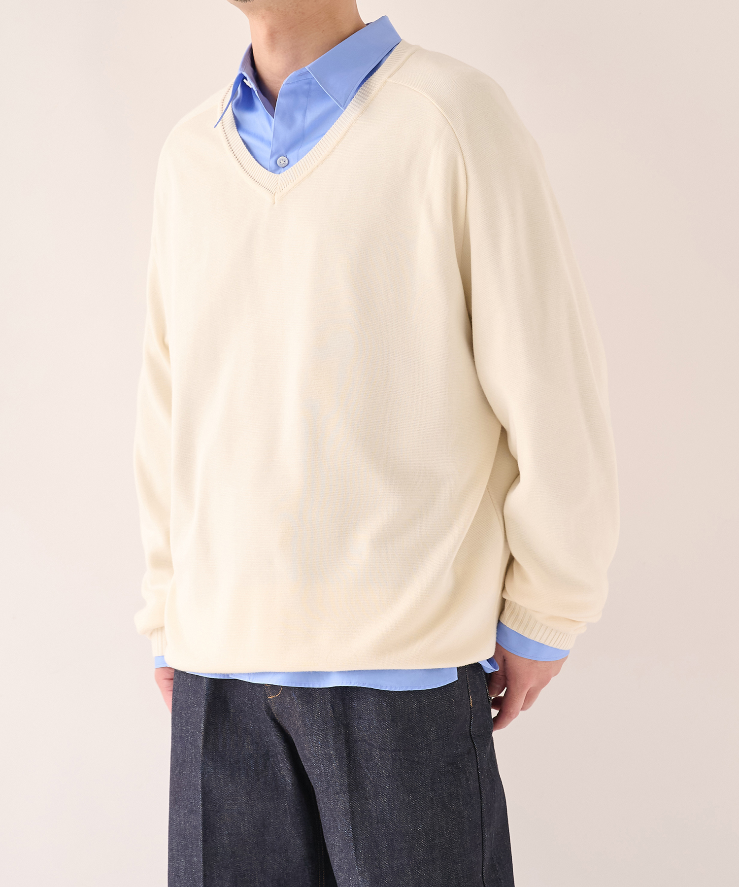 Smooth Silky V neck Knit