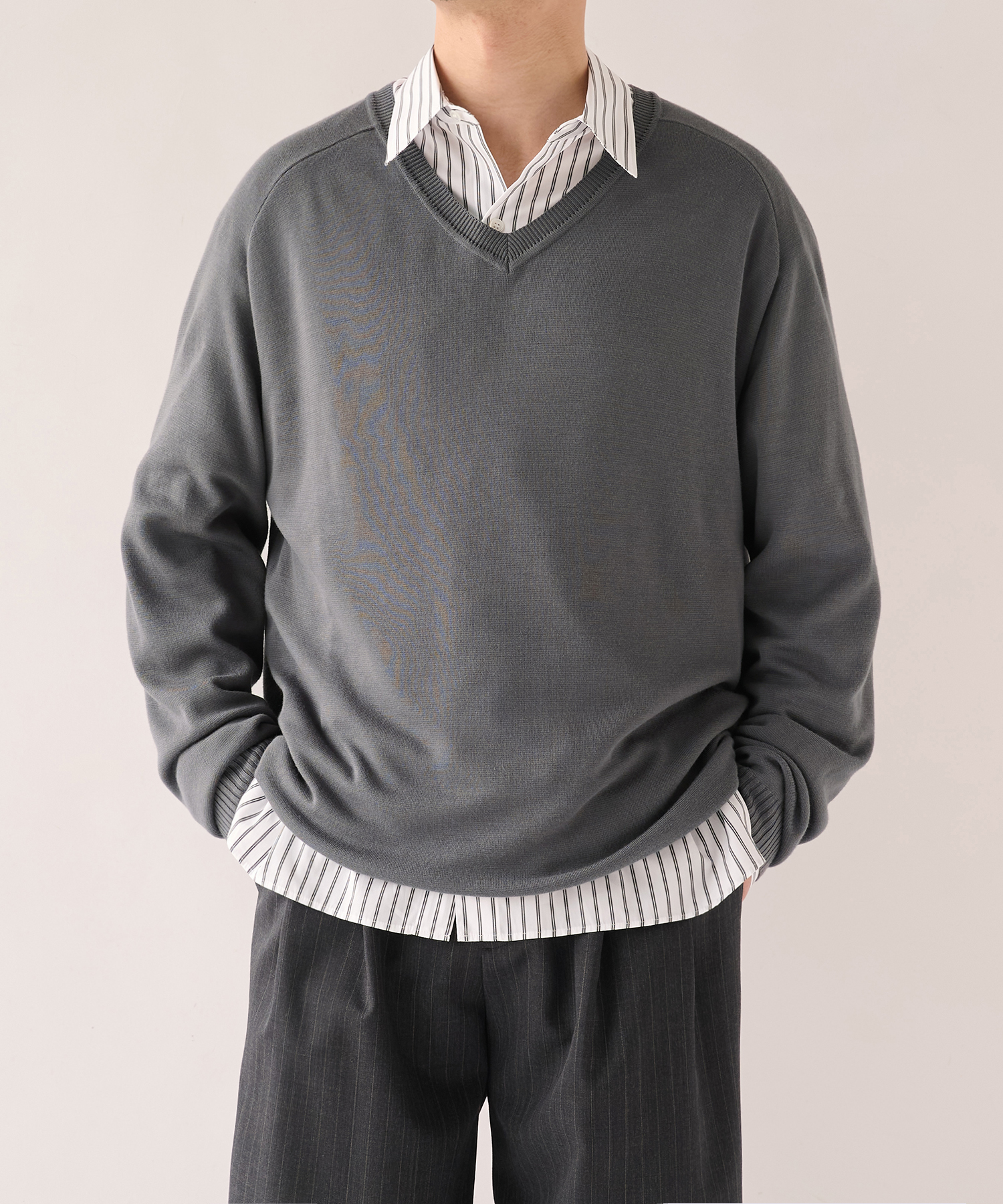 Smooth Silky V neck Knit