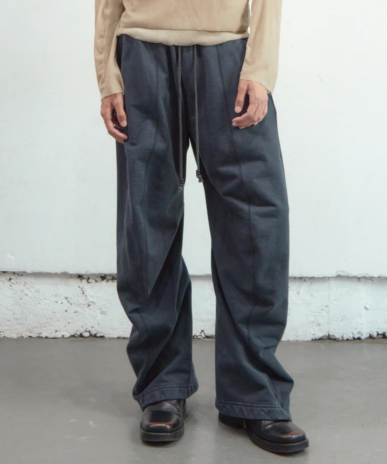 CURVED LEG LOUNGE PANTS