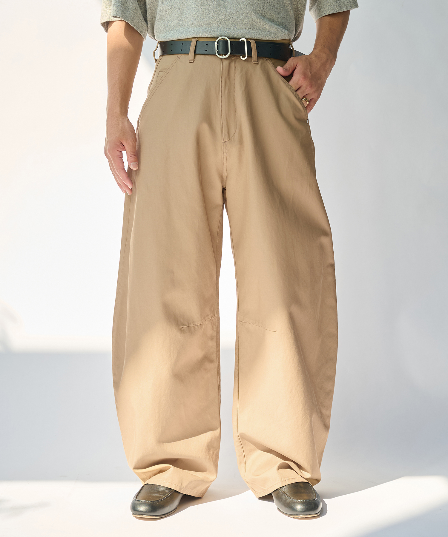 Barrel Chino Pants
